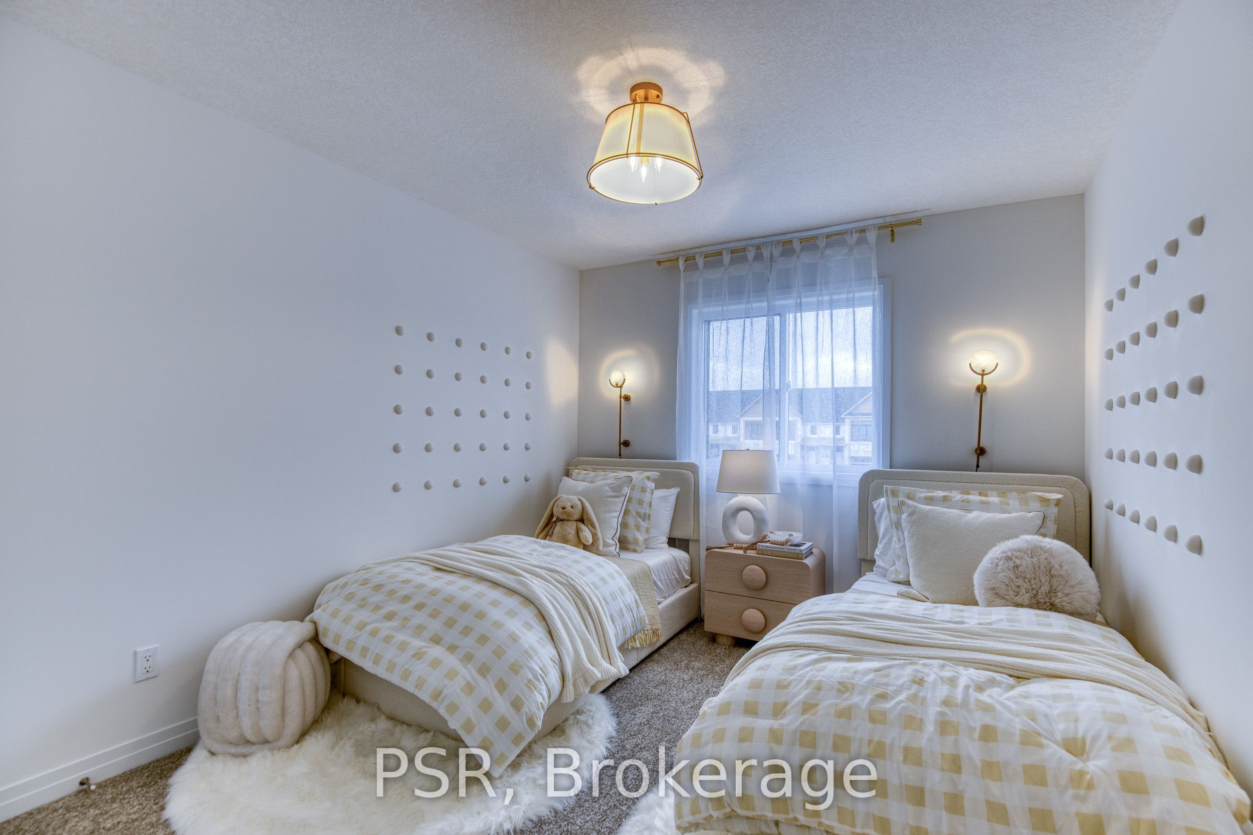 200 Rivergreen Crescent Property Photo 10