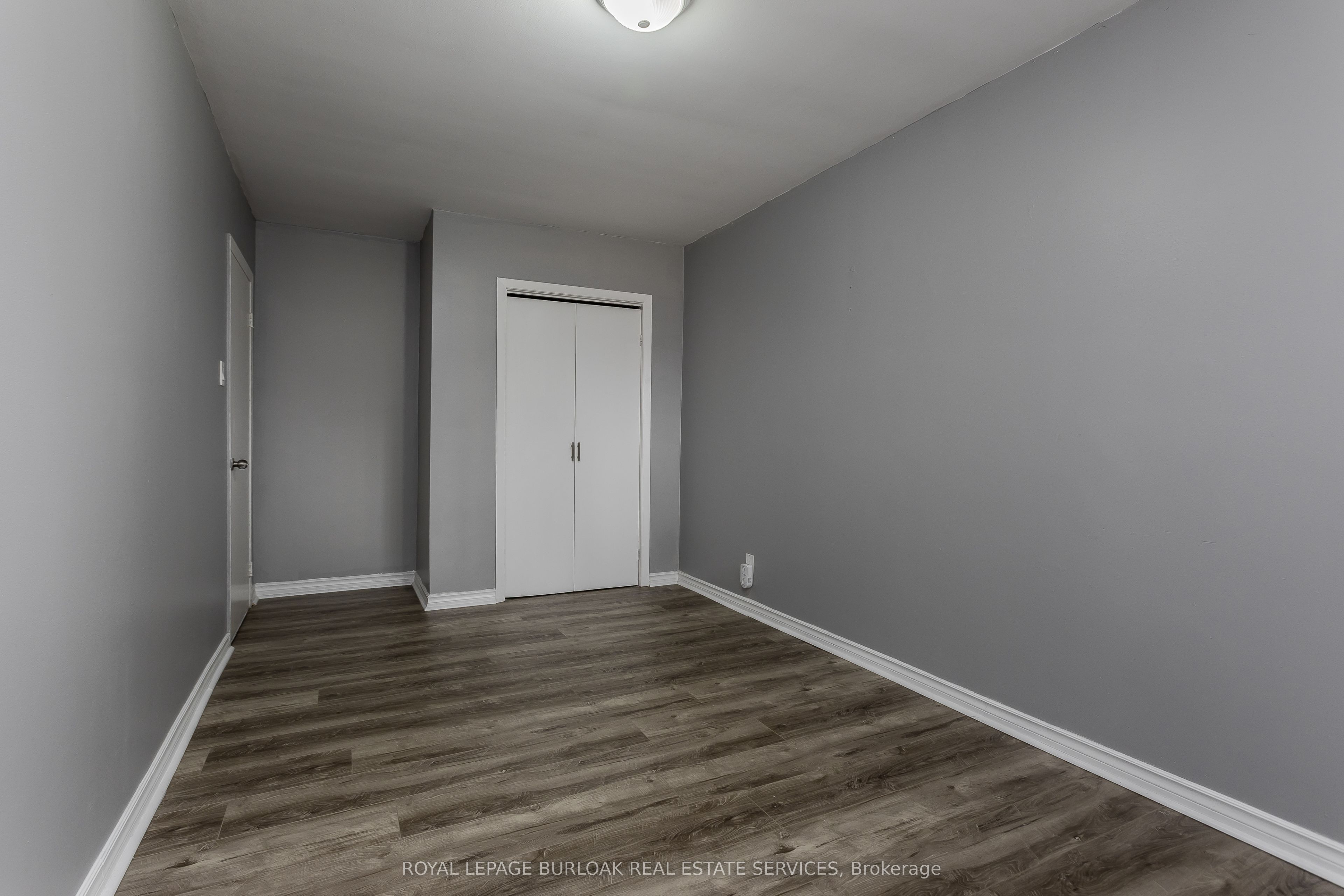 307 Dunsmure Road Property Photo 22