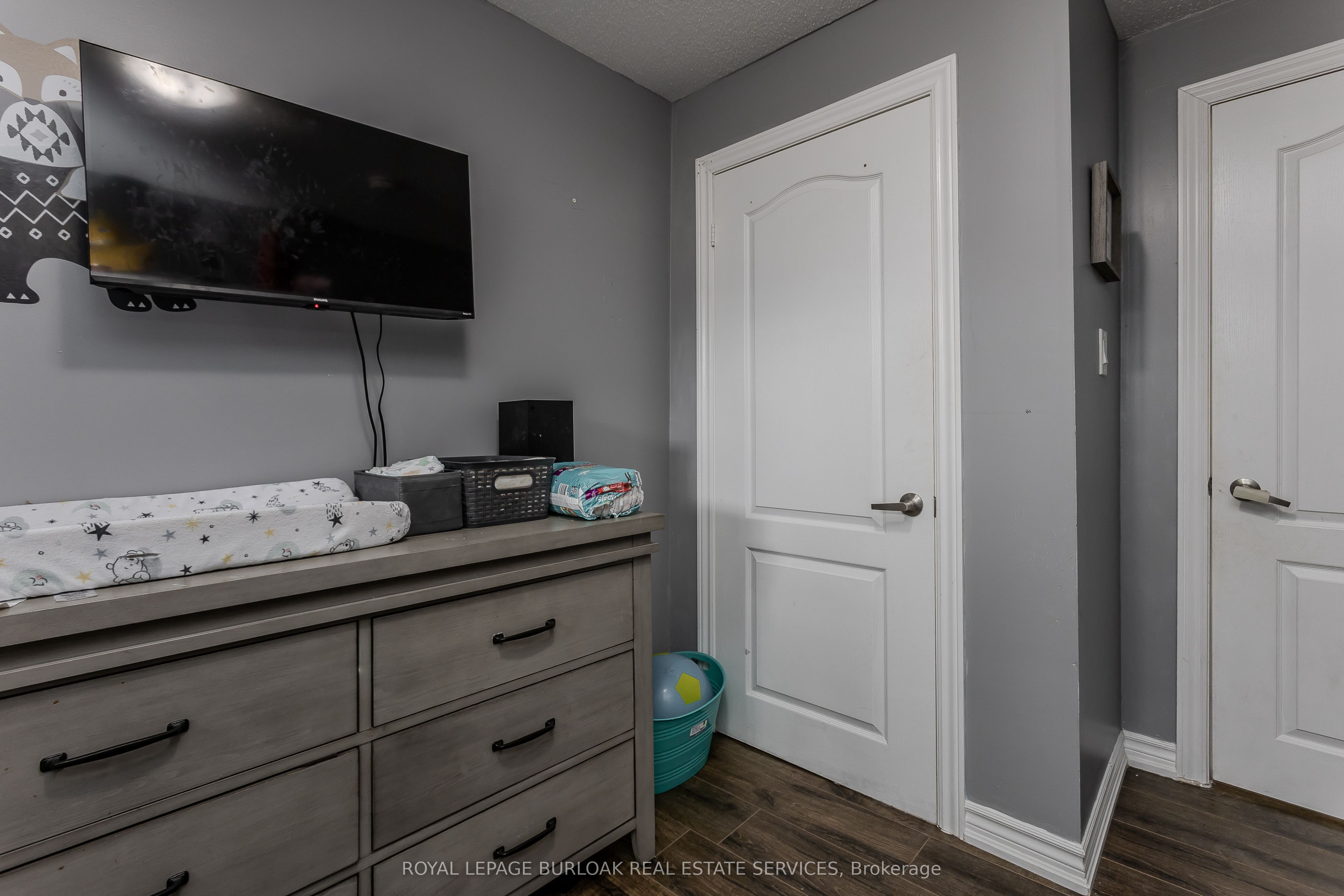 307 Dunsmure Road Property Photo 40