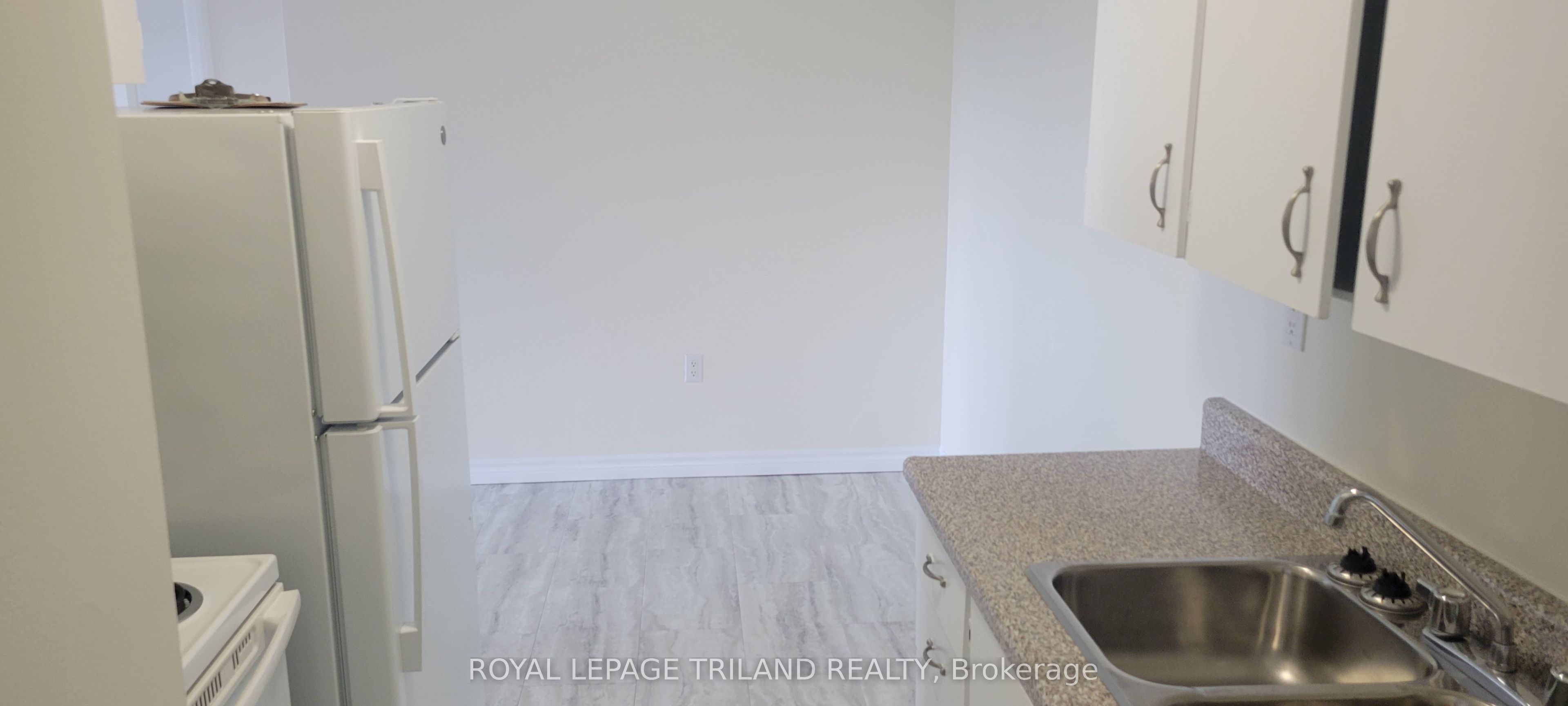5 Avon Road 602 Property Photo 4