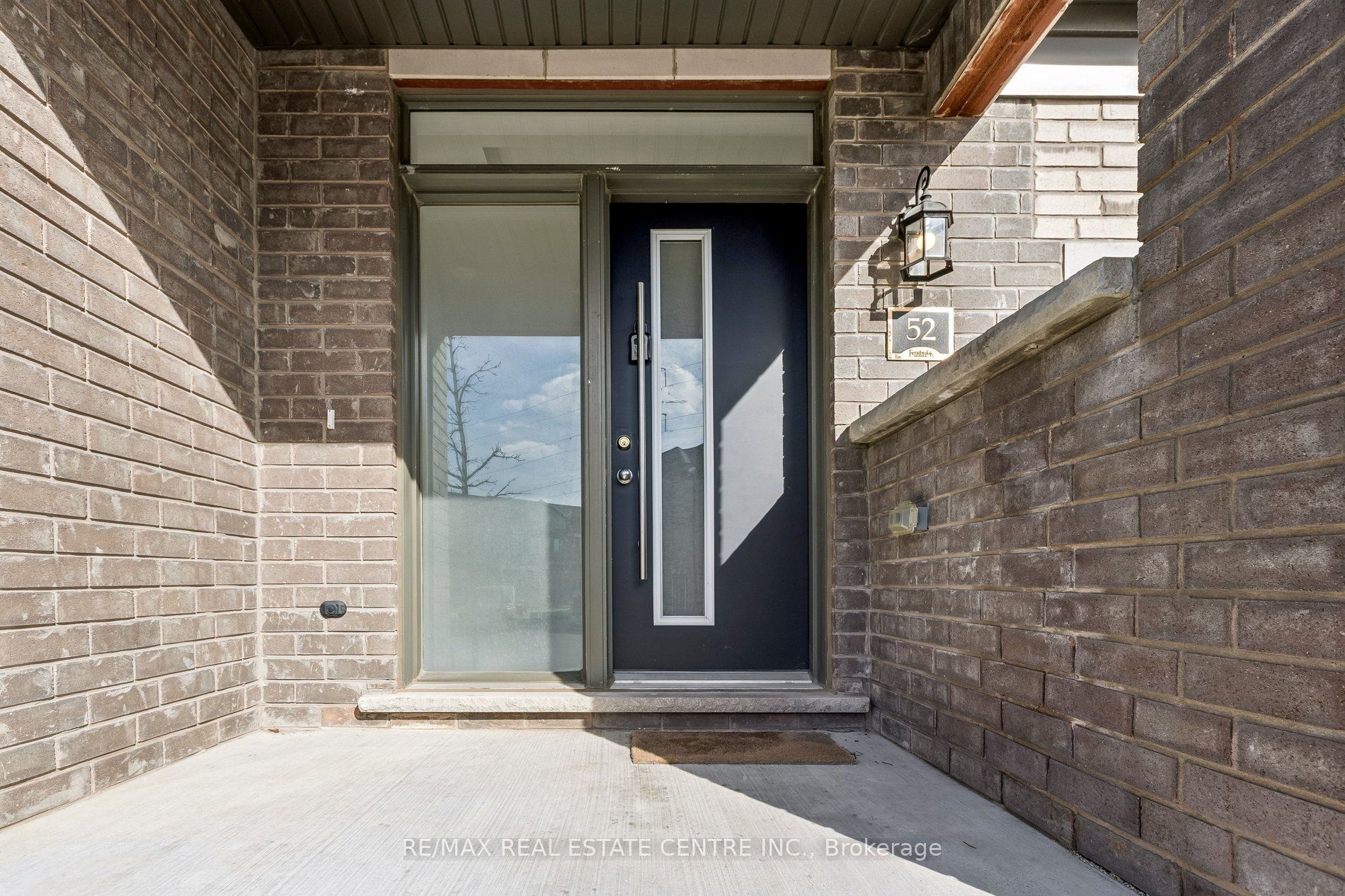 166 Deerpath Drive Property Photo 3