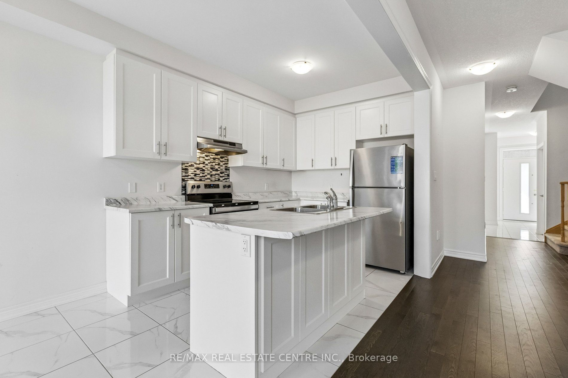 166 Deerpath Drive Property Photo 18