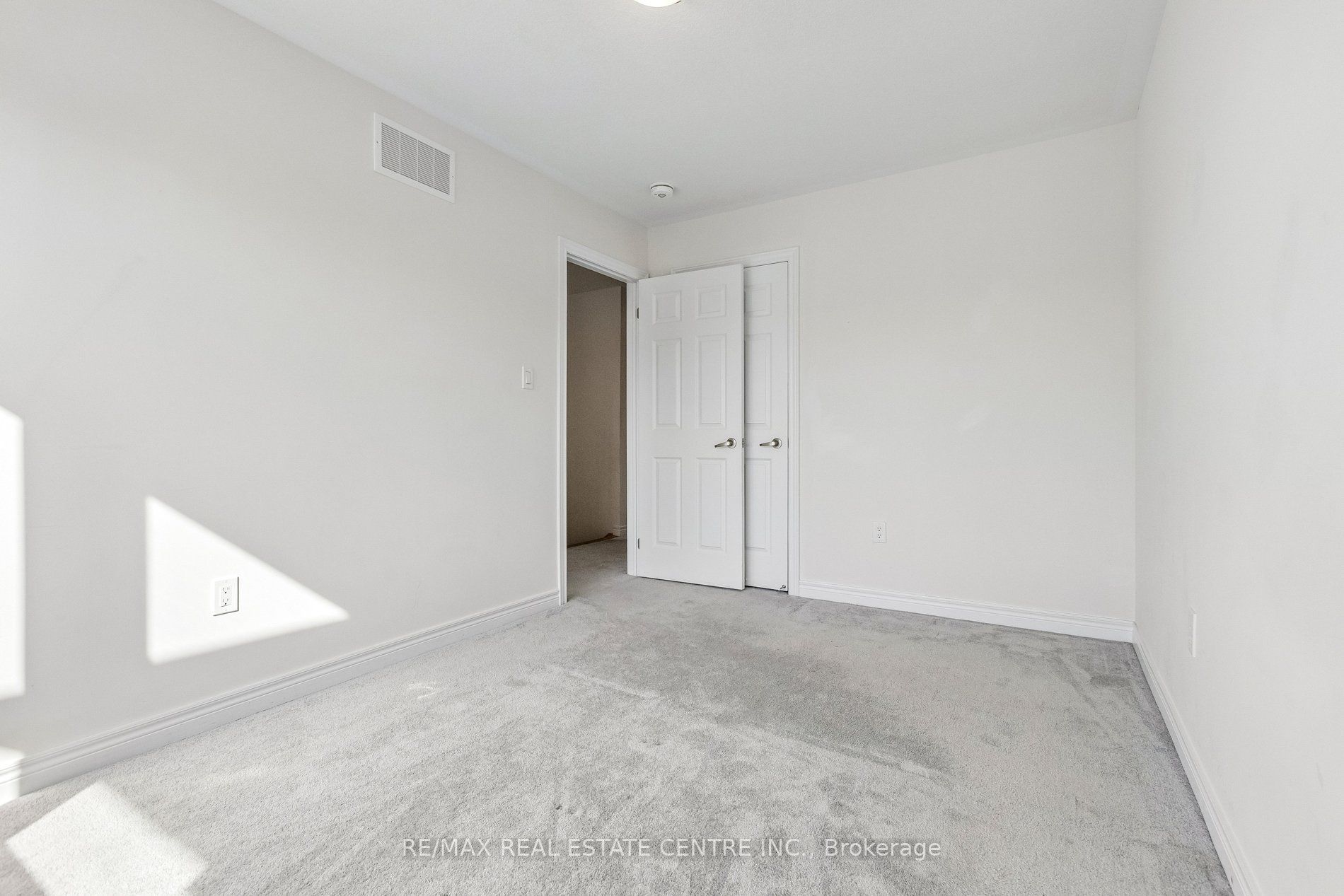 166 Deerpath Drive Property Photo 35