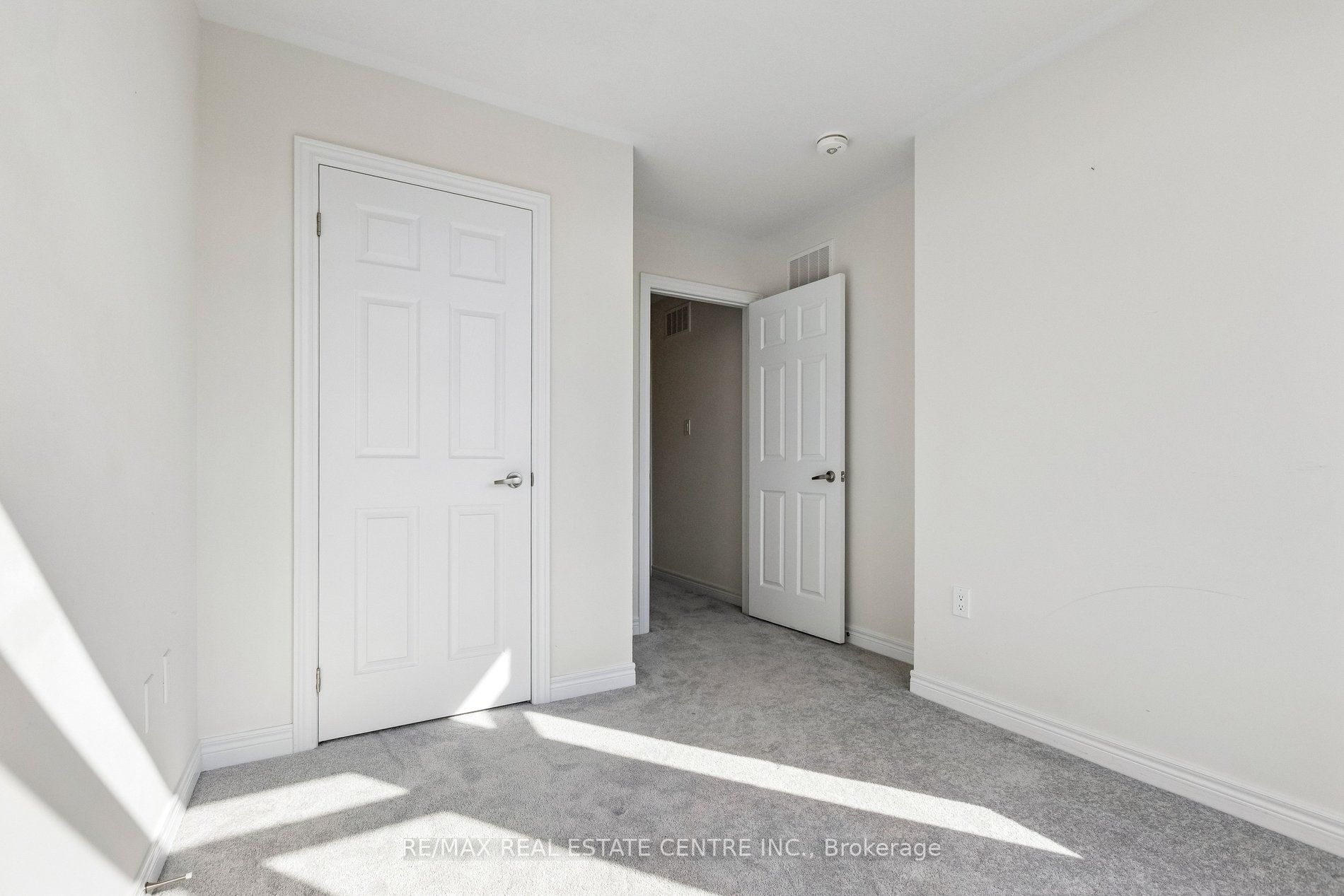 166 Deerpath Drive Property Photo 39