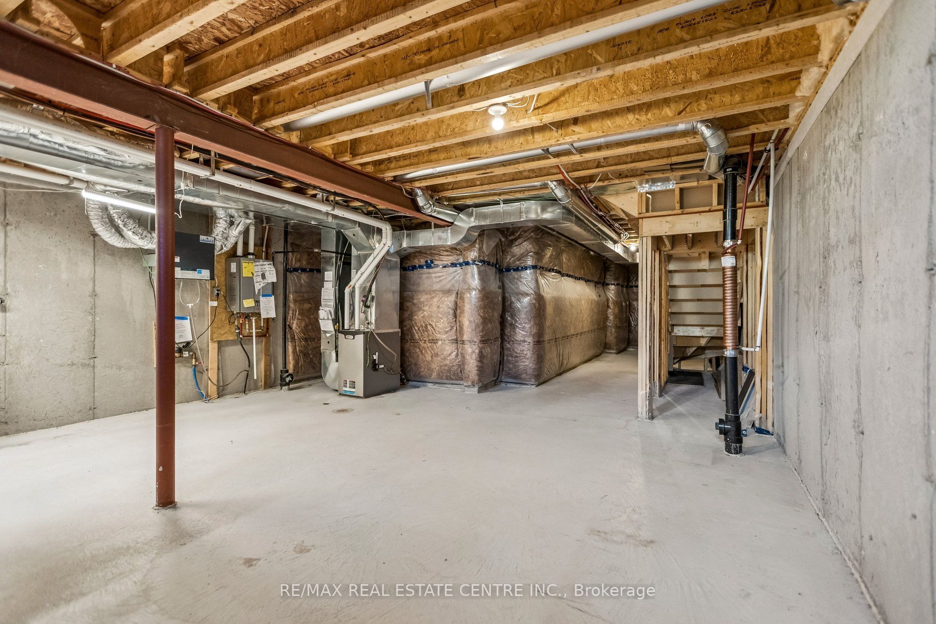 166 Deerpath Drive Property Photo 43