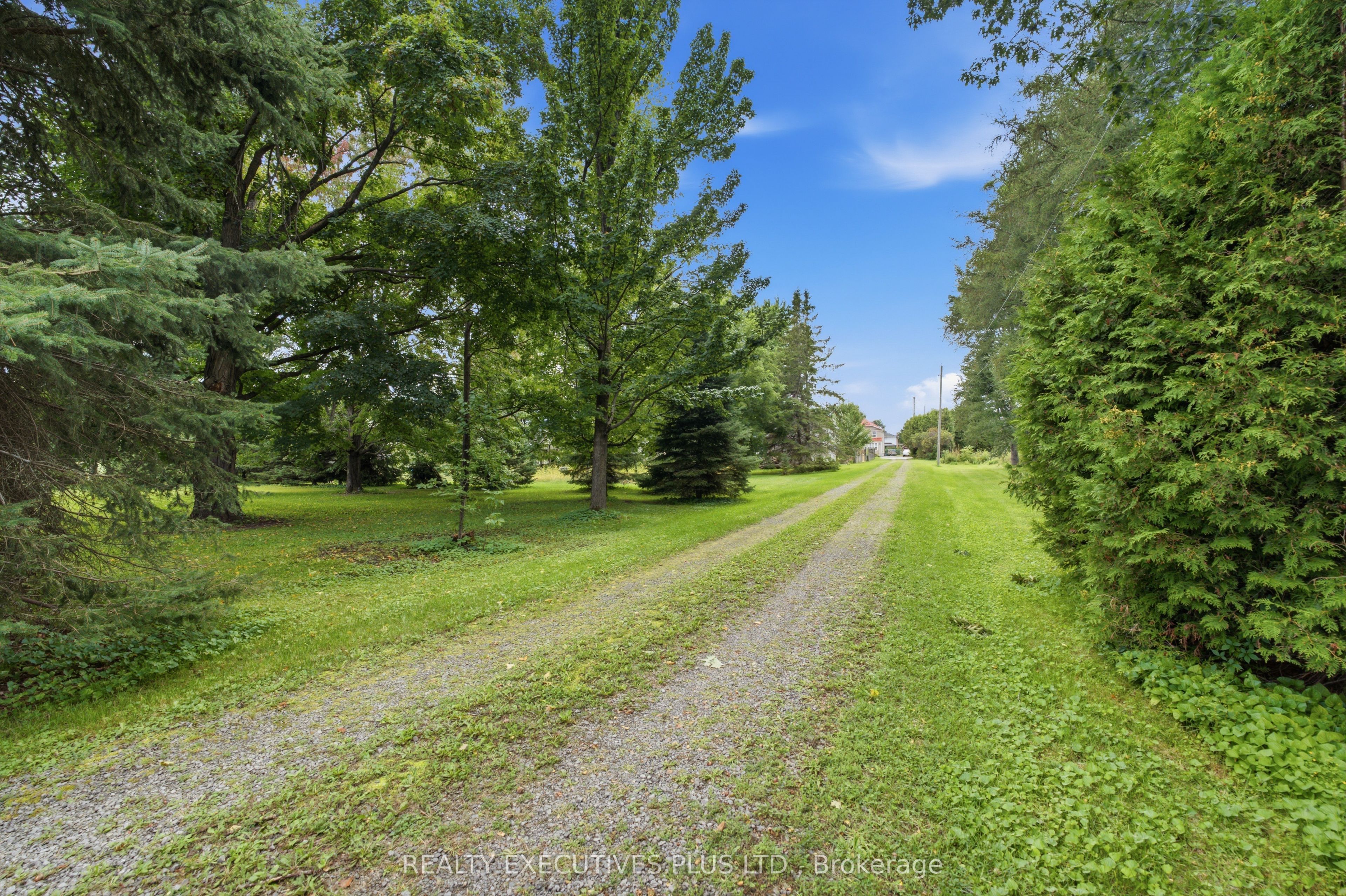 3705 Champlain Street E Property Photo 28