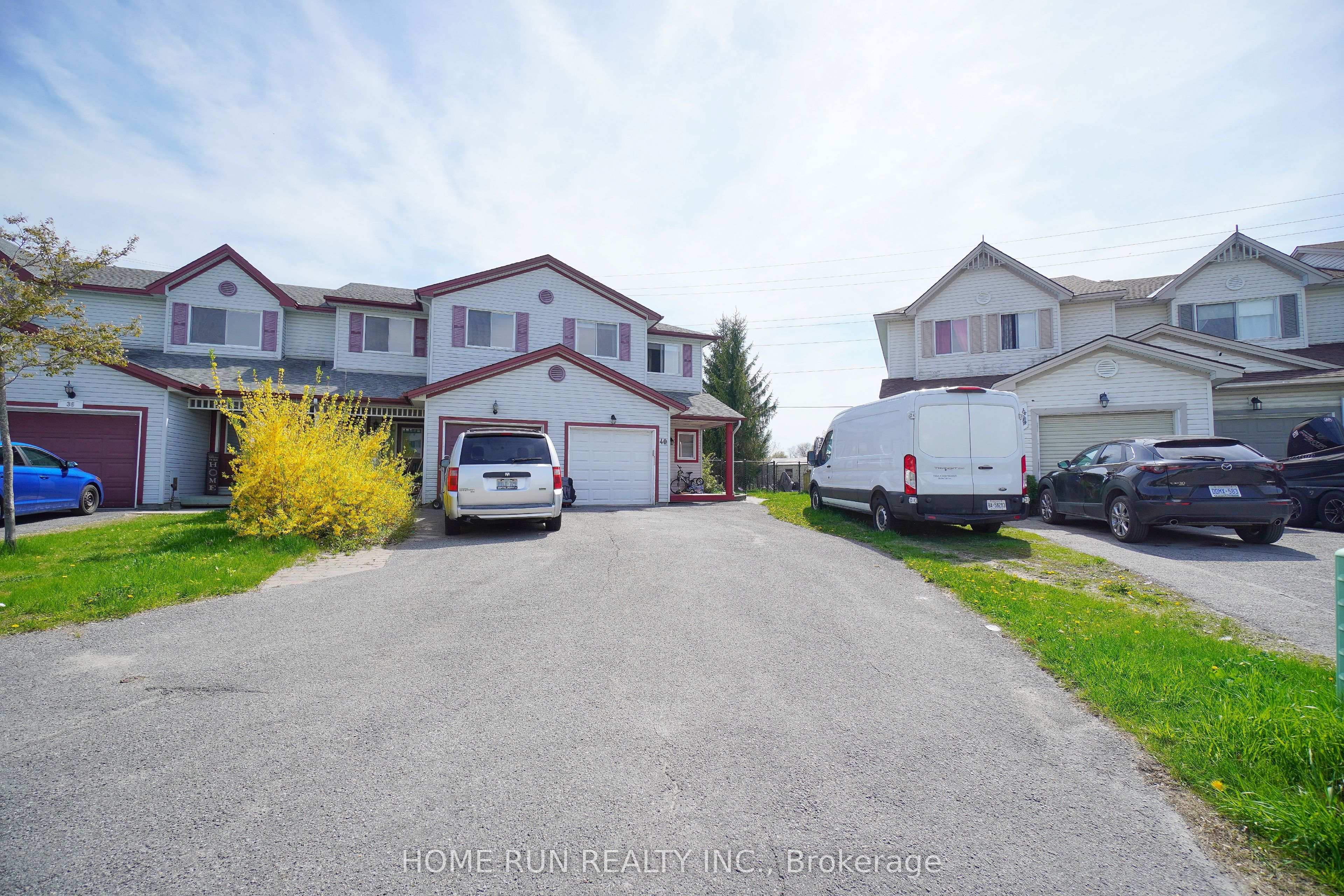 40 Crampton Drive Property Photo 2
