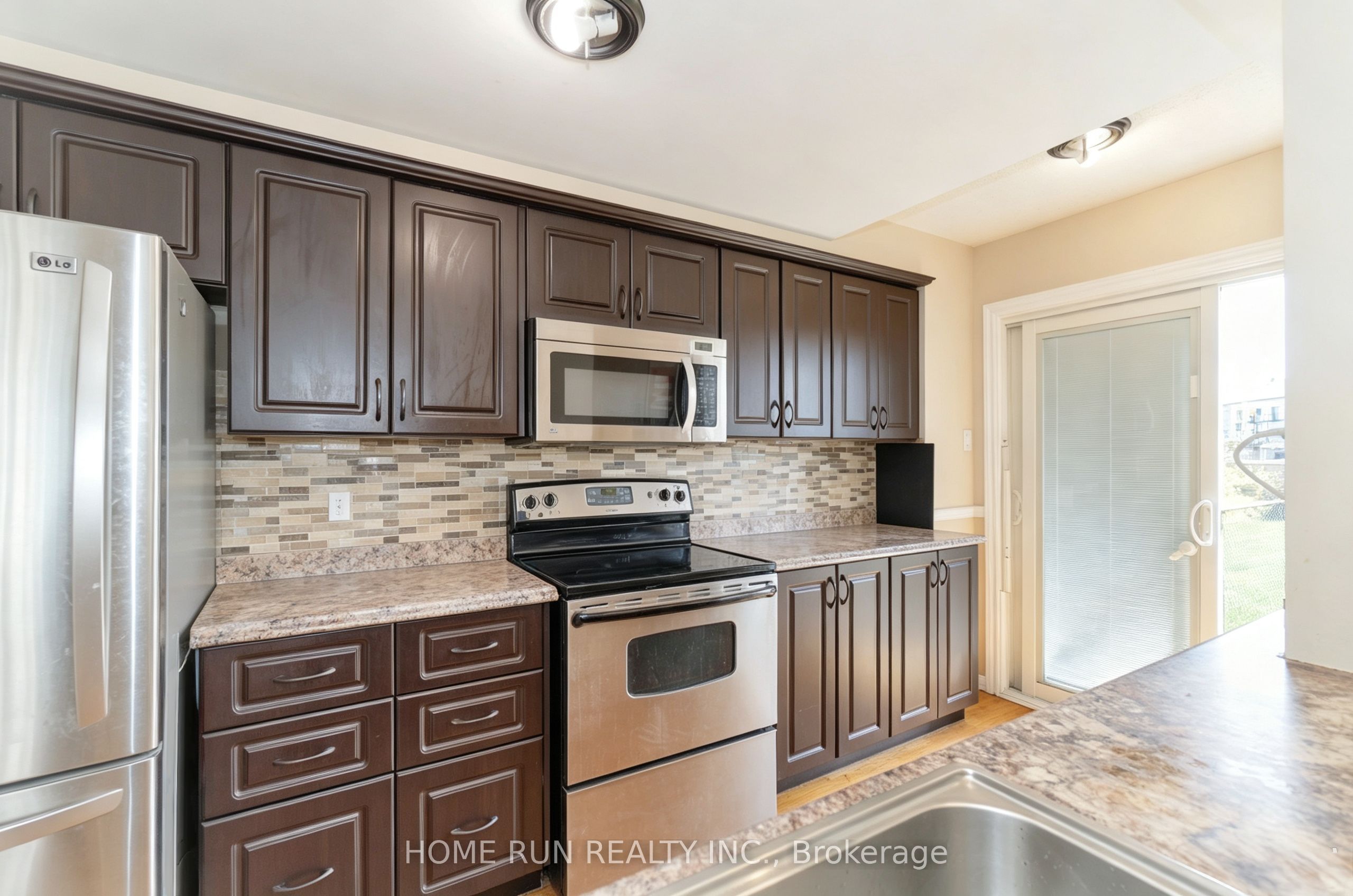 40 Crampton Drive Property Photo 8