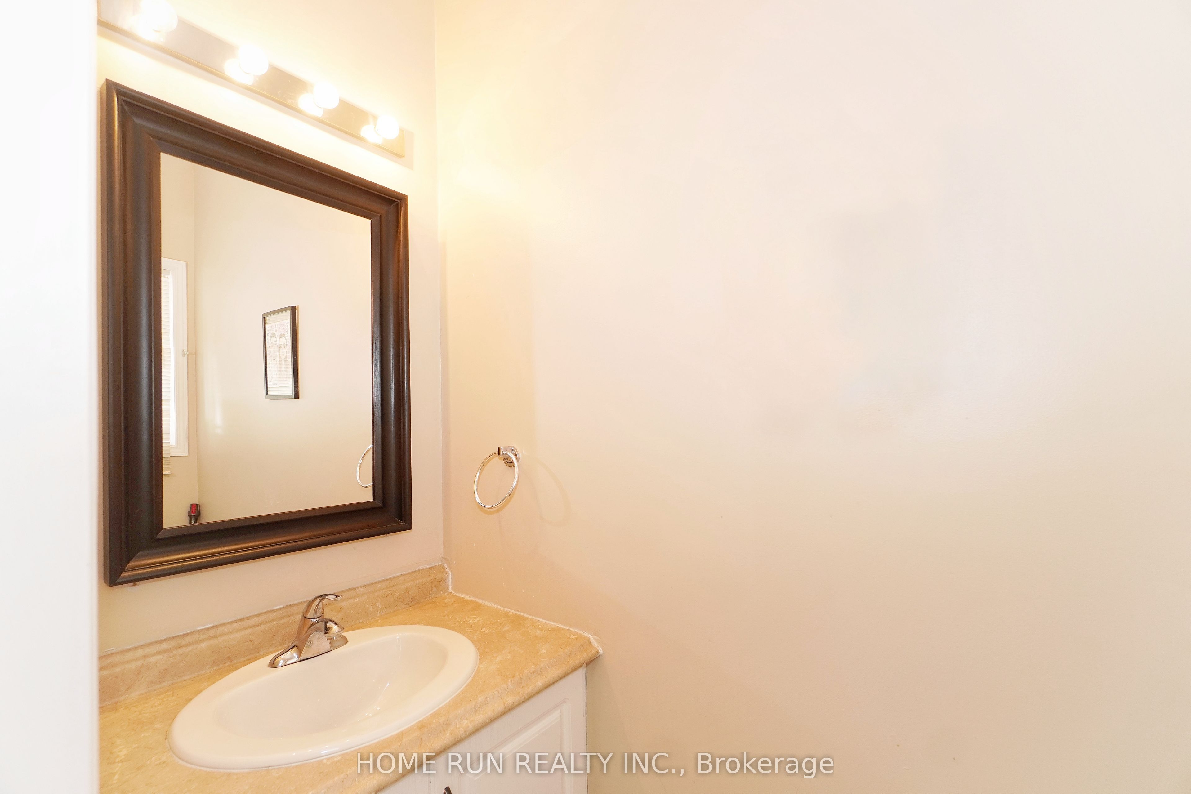 40 Crampton Drive Property Photo 19
