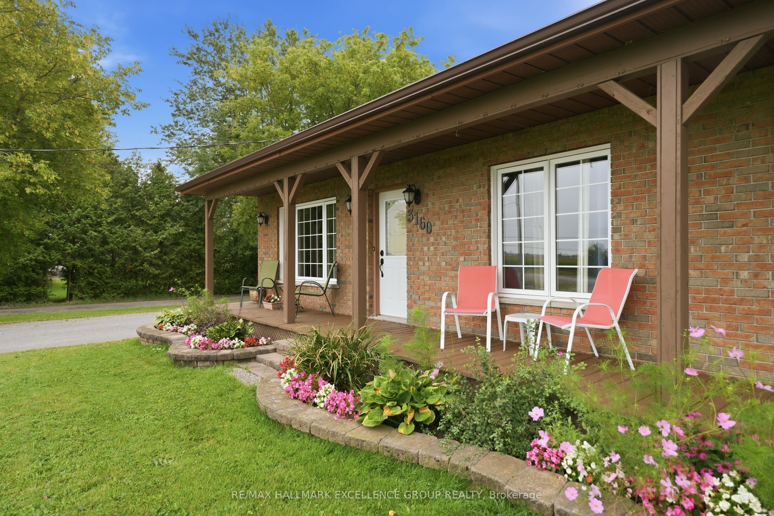 3160 Dunning Road Property Photo 3