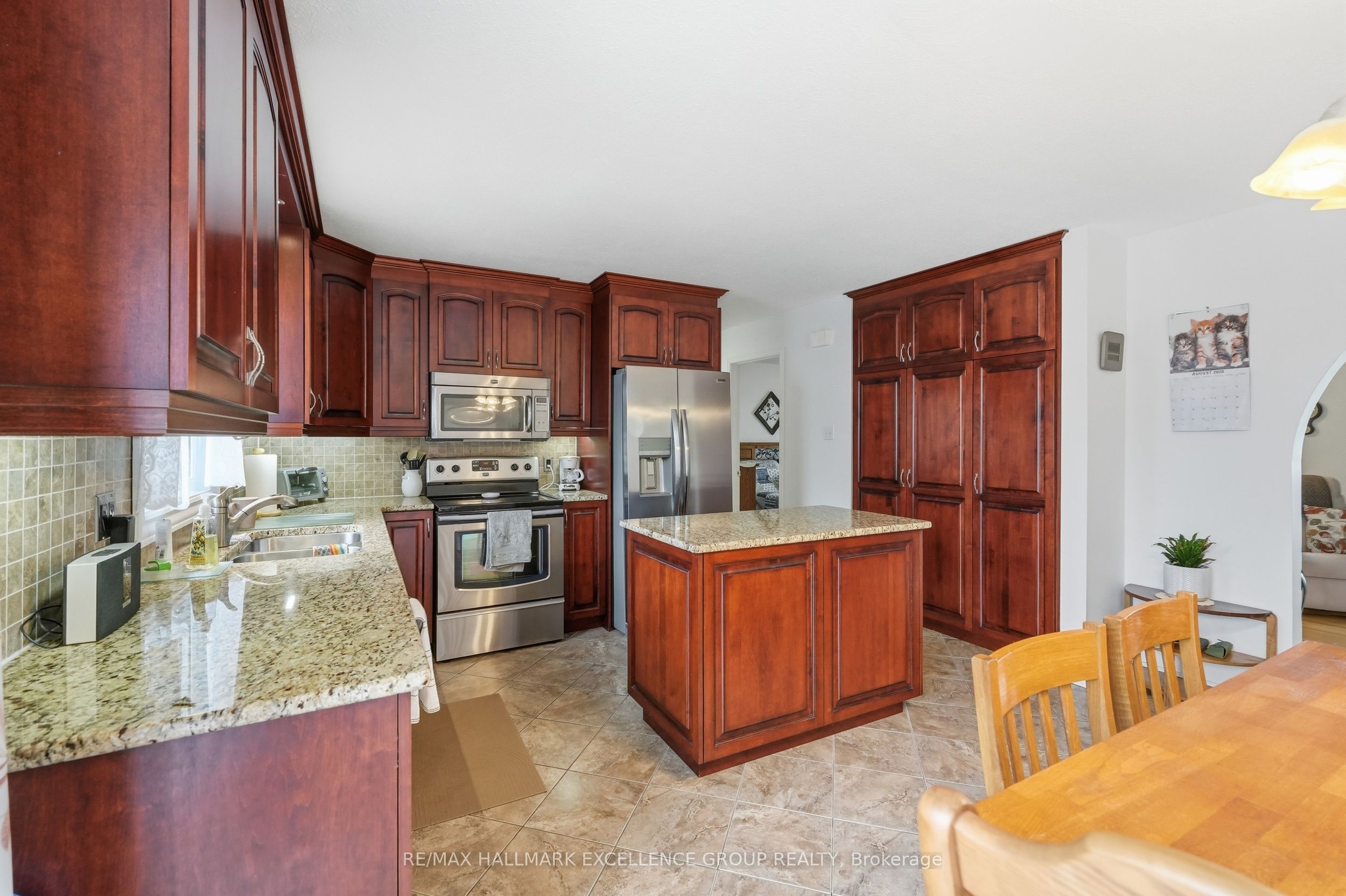 3160 Dunning Road Property Photo 9