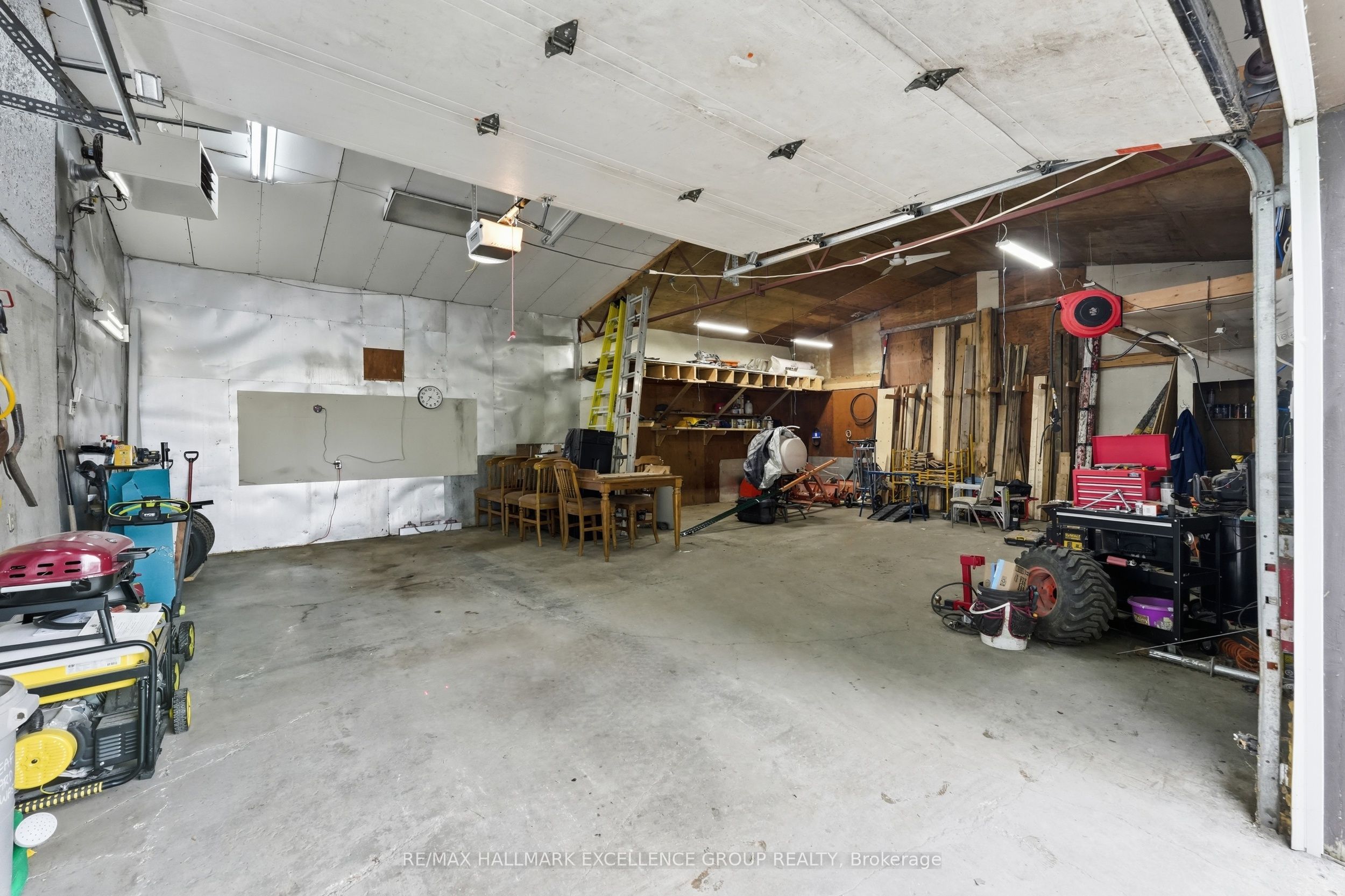 3160 Dunning Road Property Photo 29