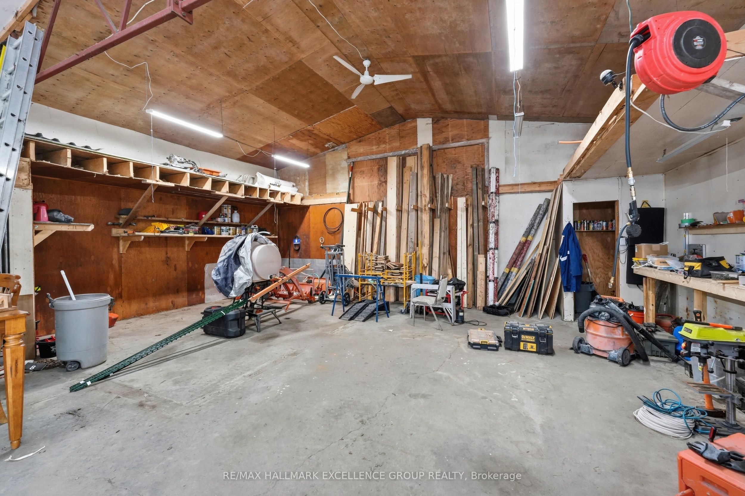 3160 Dunning Road Property Photo 30