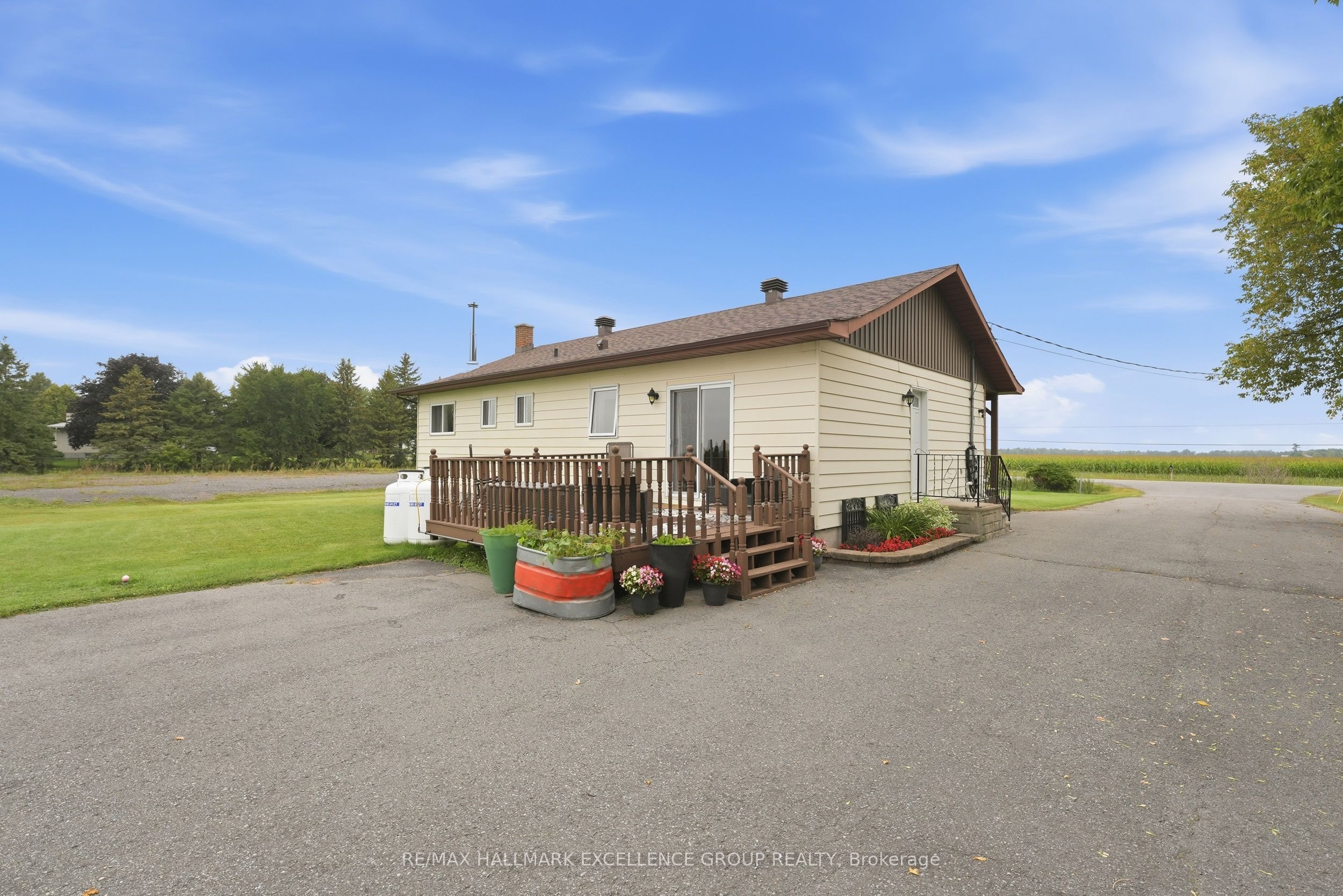 3160 Dunning Road Property Photo 31