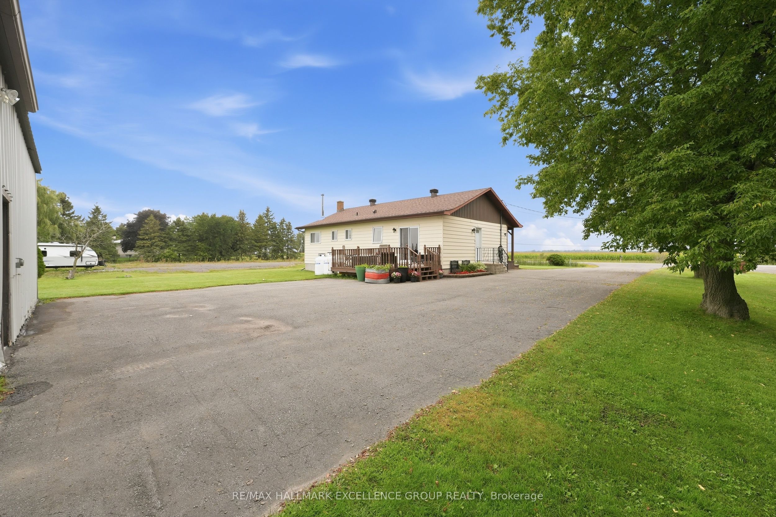 3160 Dunning Road Property Photo 34