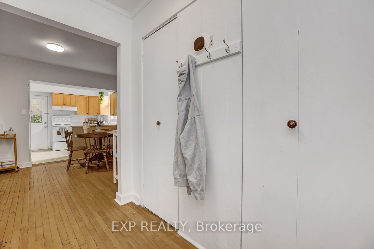 127 Osgoode Street Property Photo 6