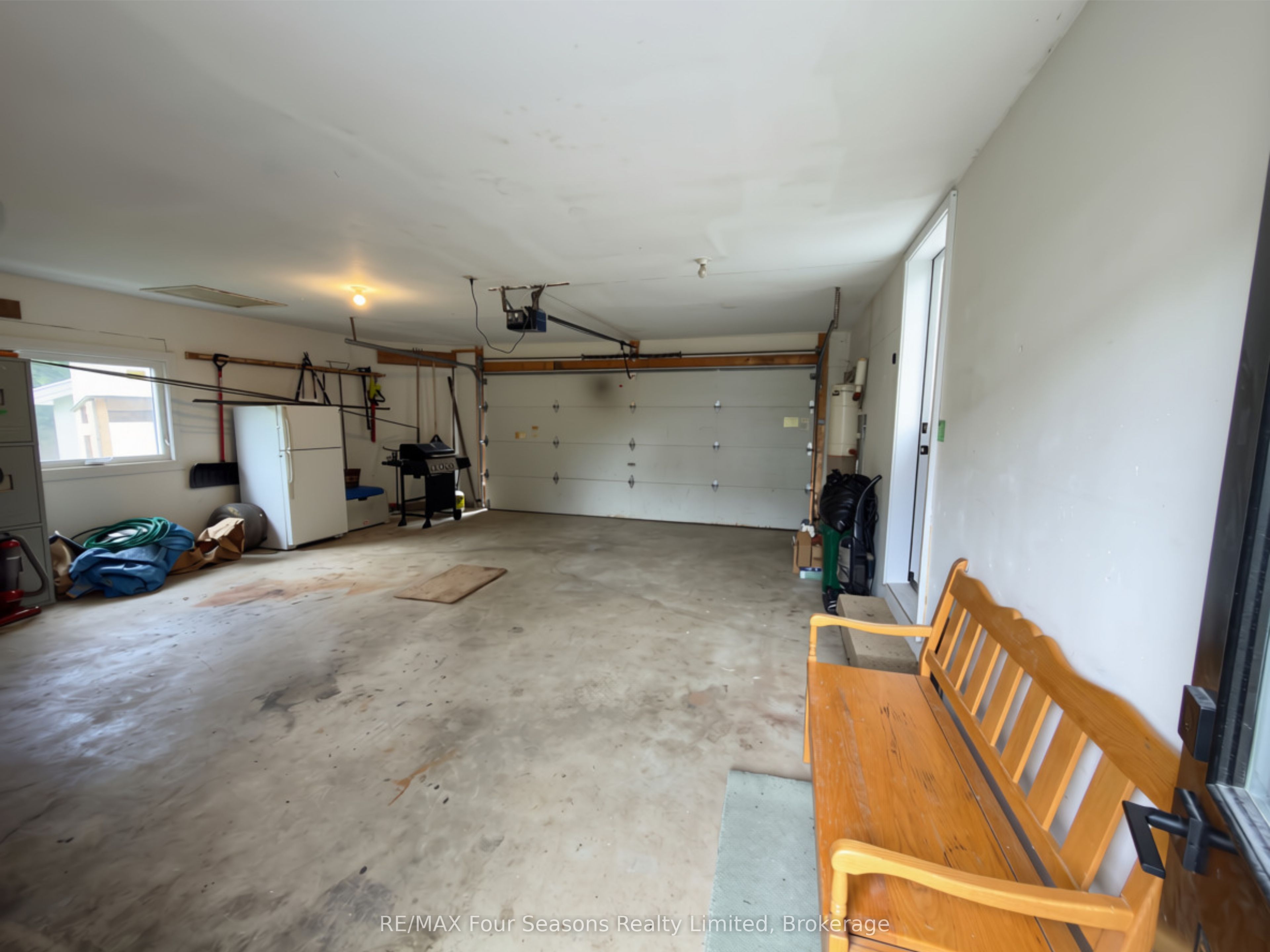 172 Carmichael Crescent Property Photo 7