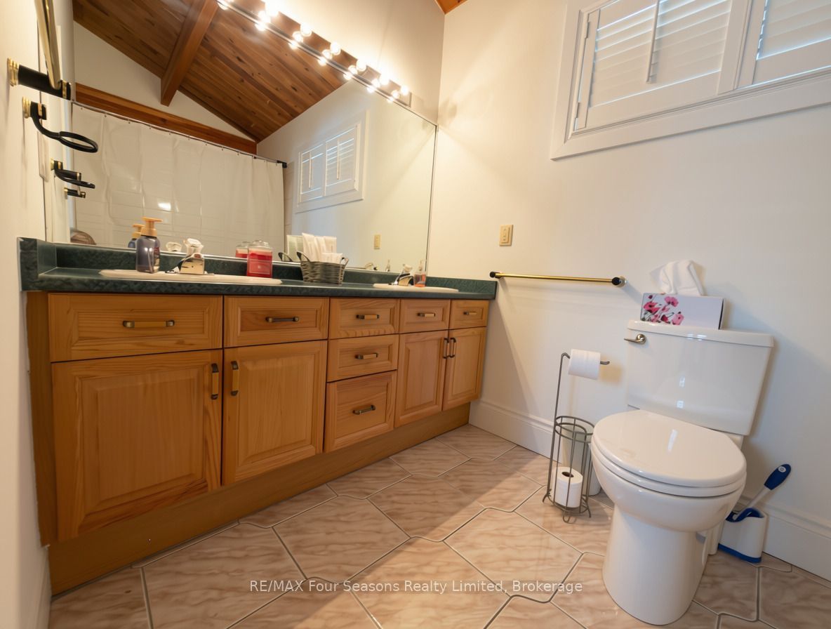 172 Carmichael Crescent Property Photo 34