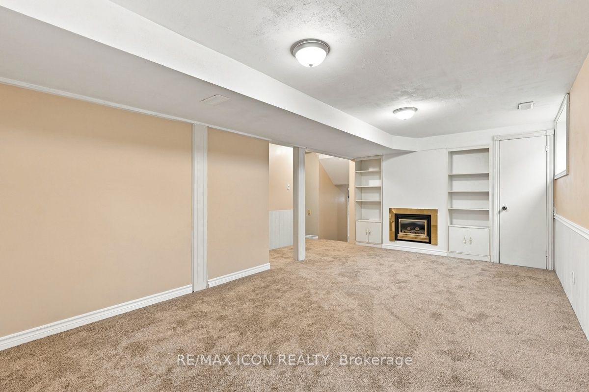 25 Upcott Crescent Property Photo 28