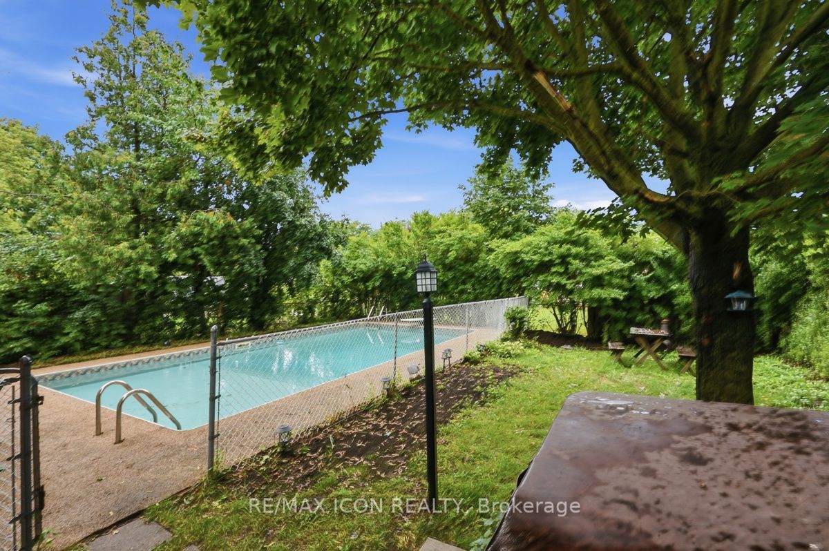 25 Upcott Crescent Property Photo 42