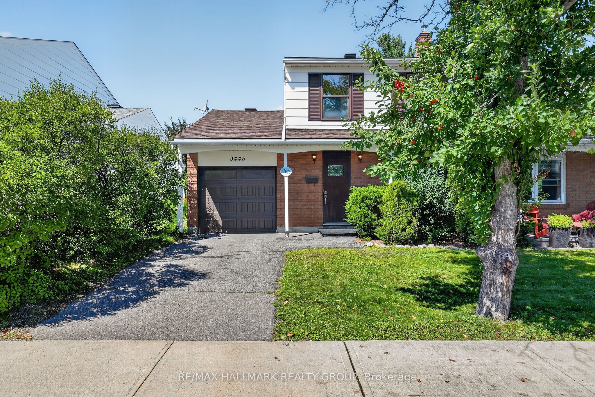3445 Southgate Road Property Photo 1