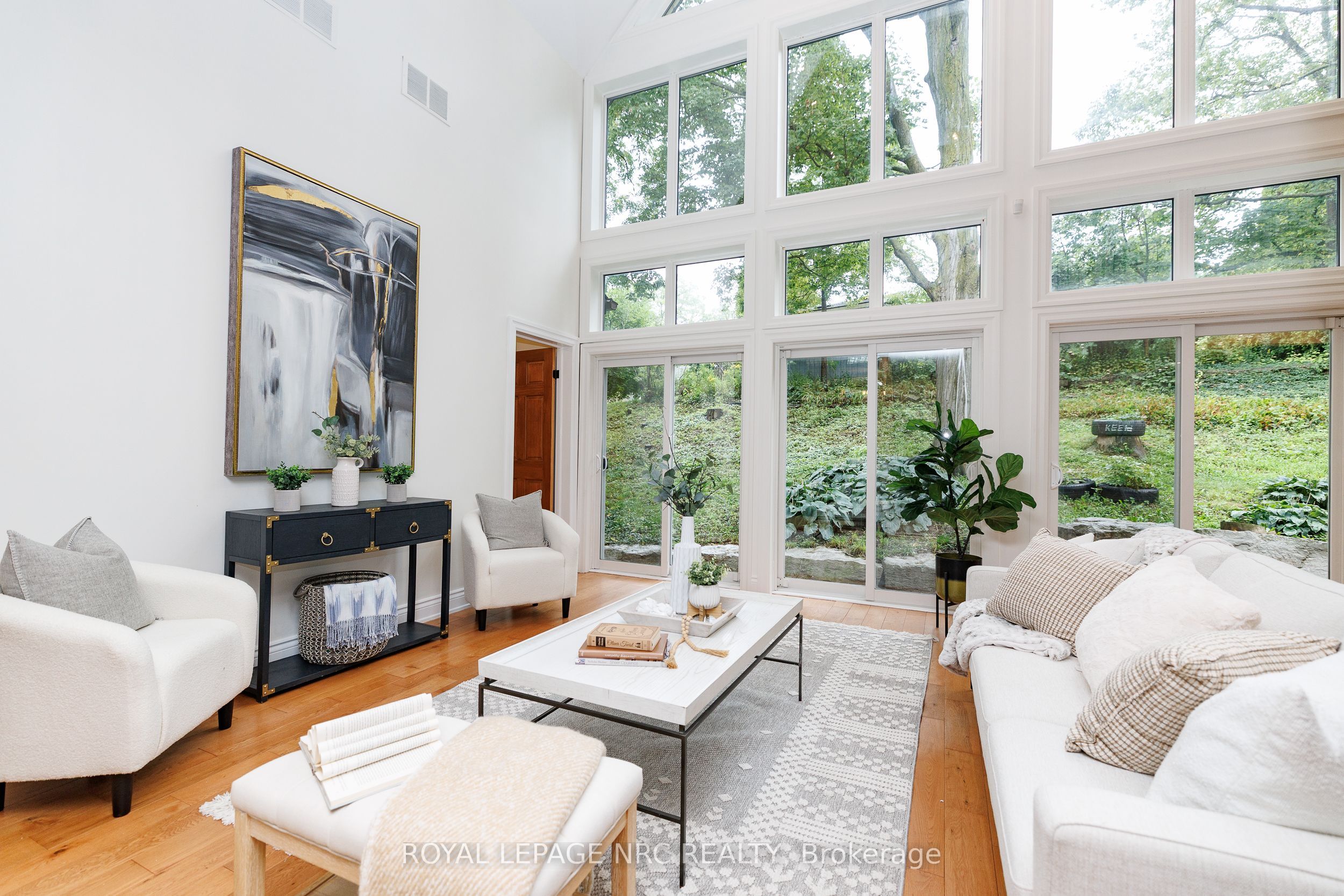 50 Tremont Drive Property Photo 6