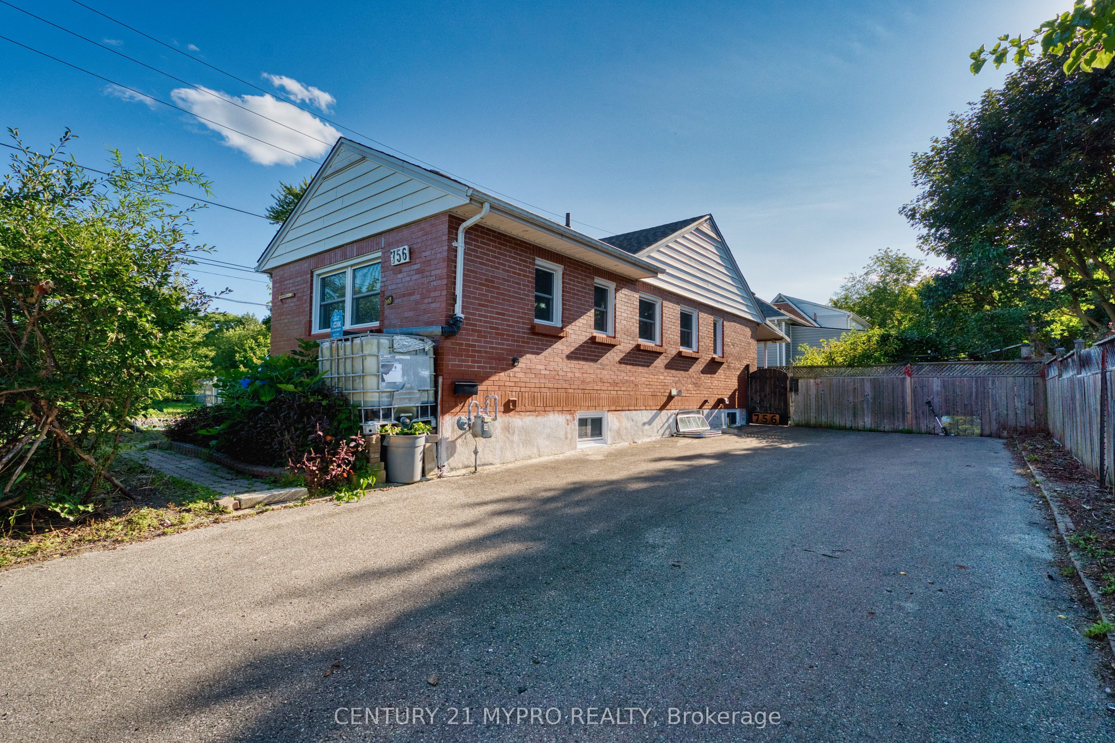 756 Cheapside Street Property Photo 1