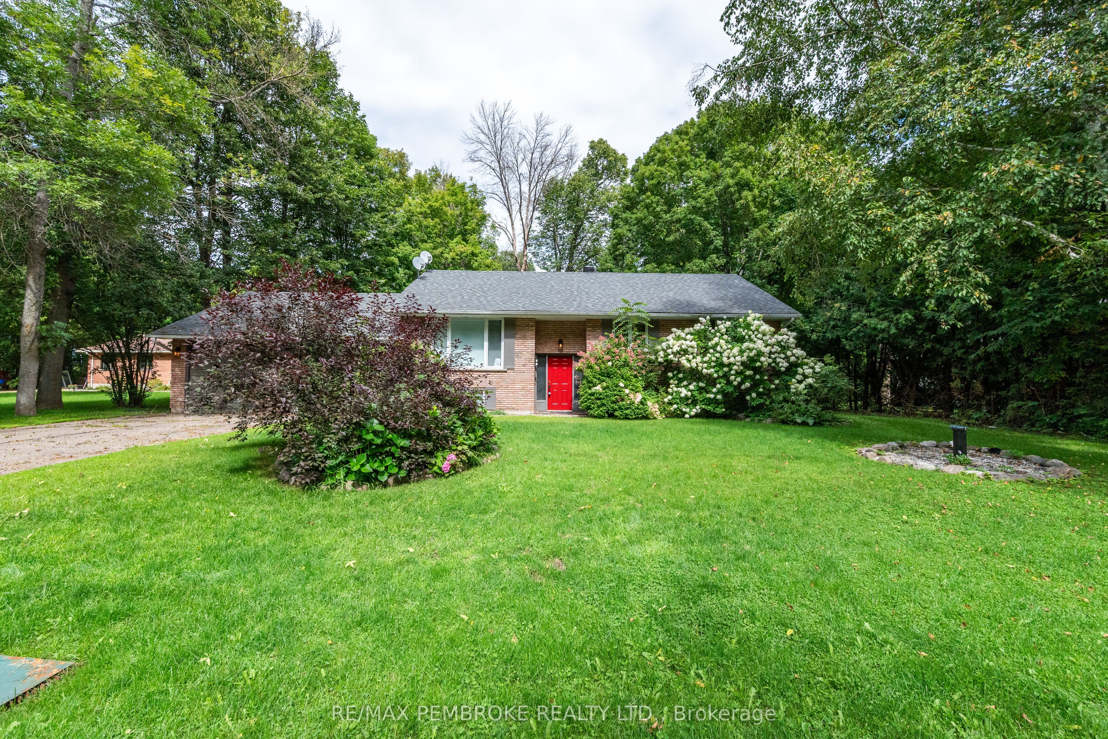 1486 Wilson Road Property Photo 1