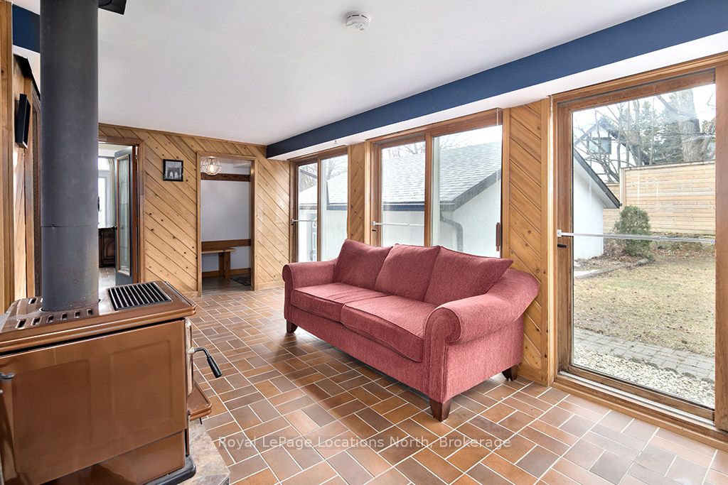 252 Swiss Meadows Boulevard Property Photo 26