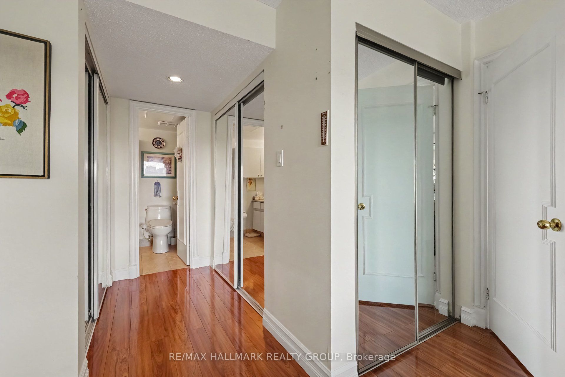545 St Laurent Boulevard 805 Property Photo 21