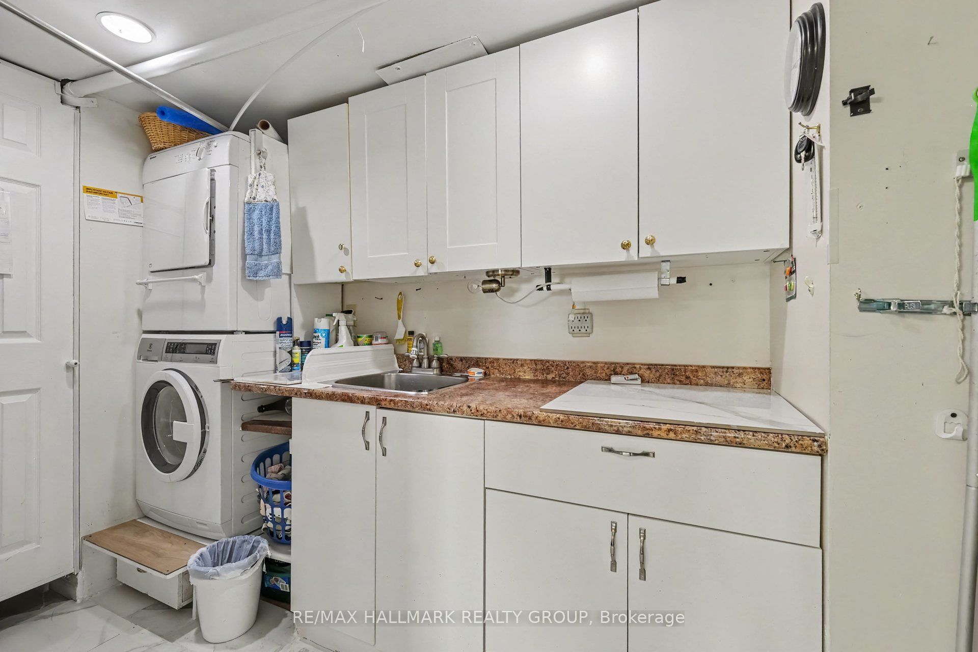 545 St Laurent Boulevard 805 Property Photo 26