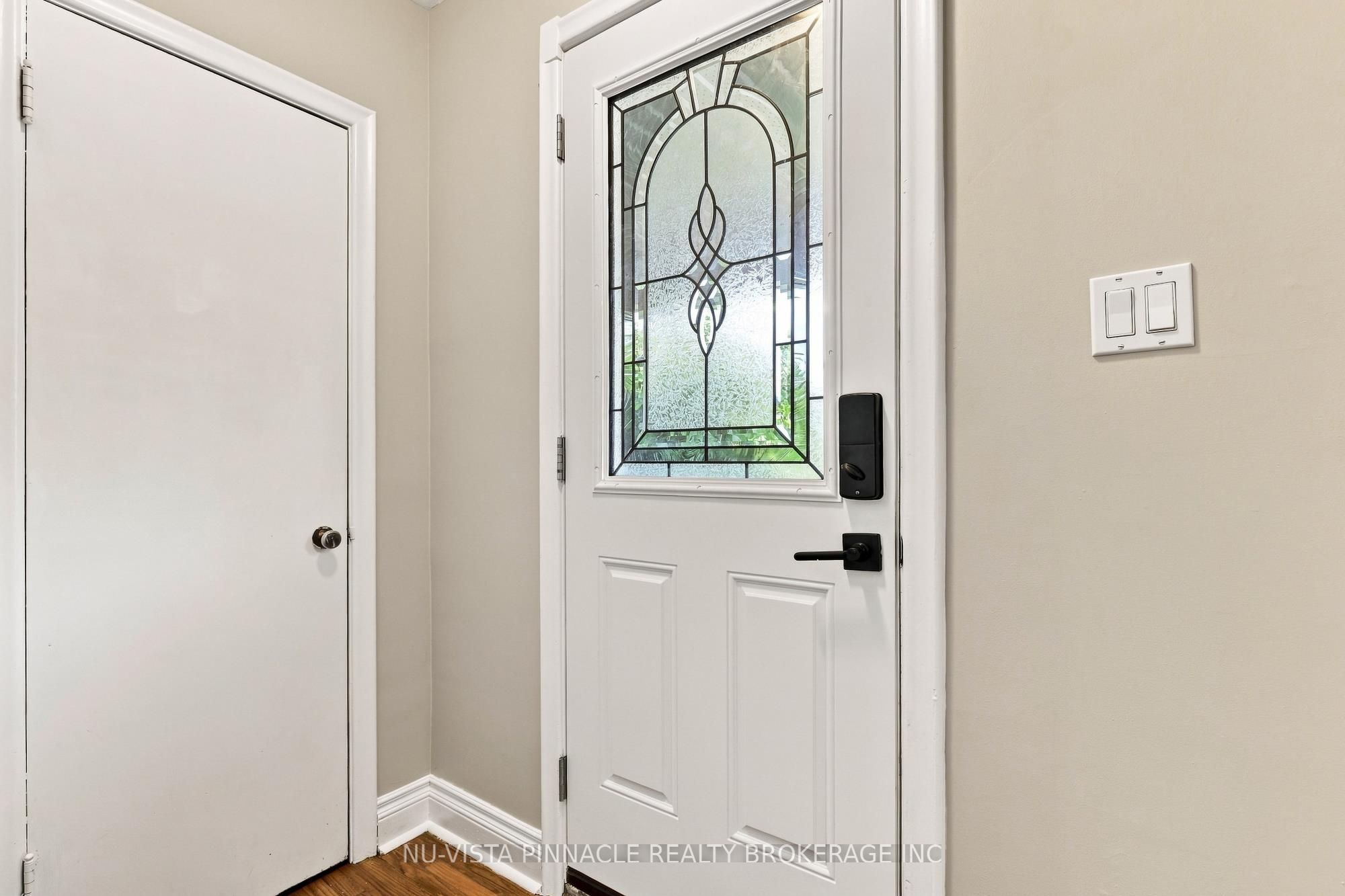 442 Grandview Avenue Property Photo 6