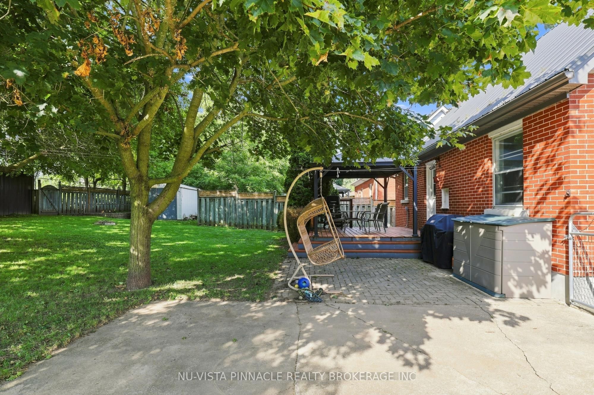 442 Grandview Avenue Property Photo 33