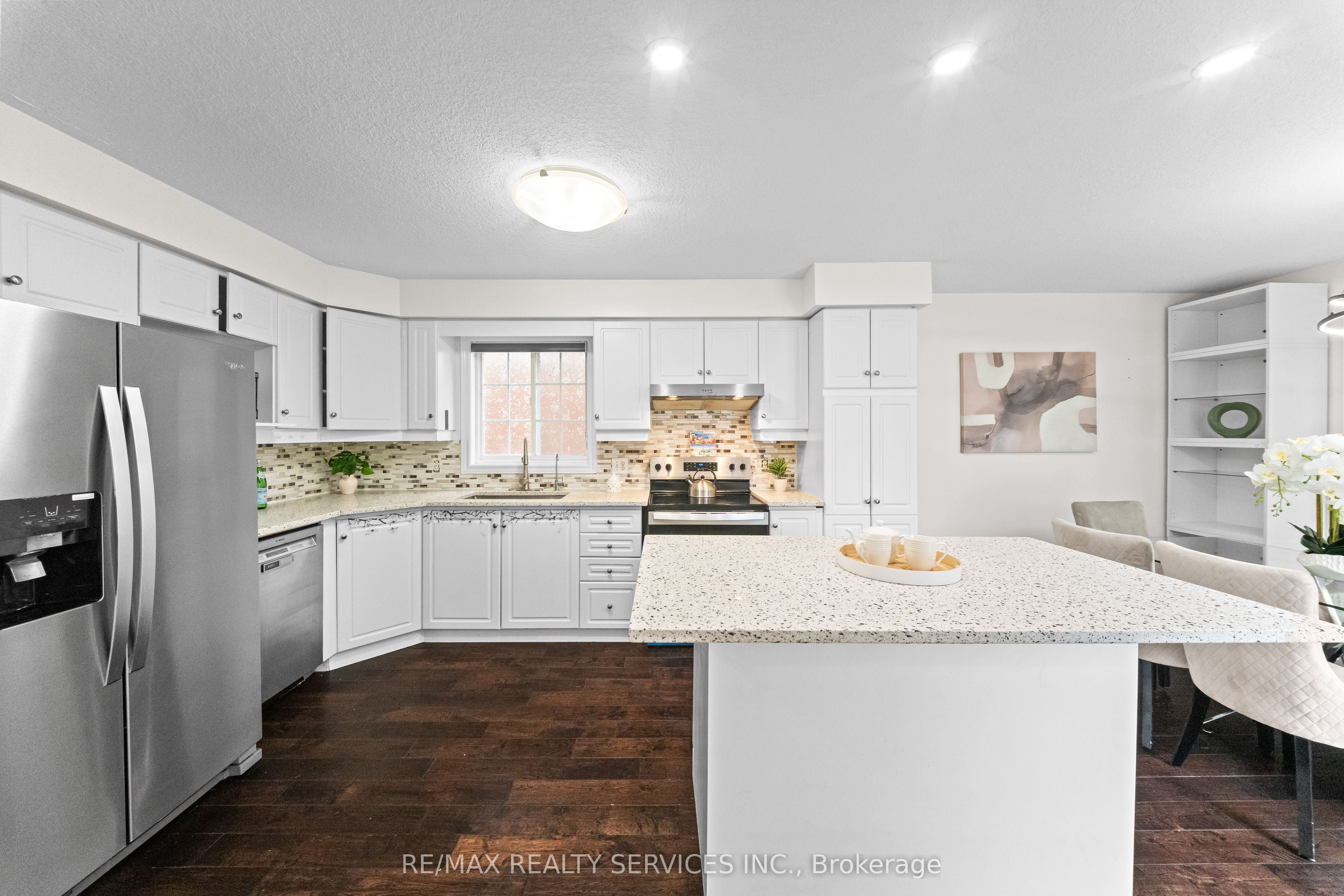 495 Brigantine Drive Property Photo 6