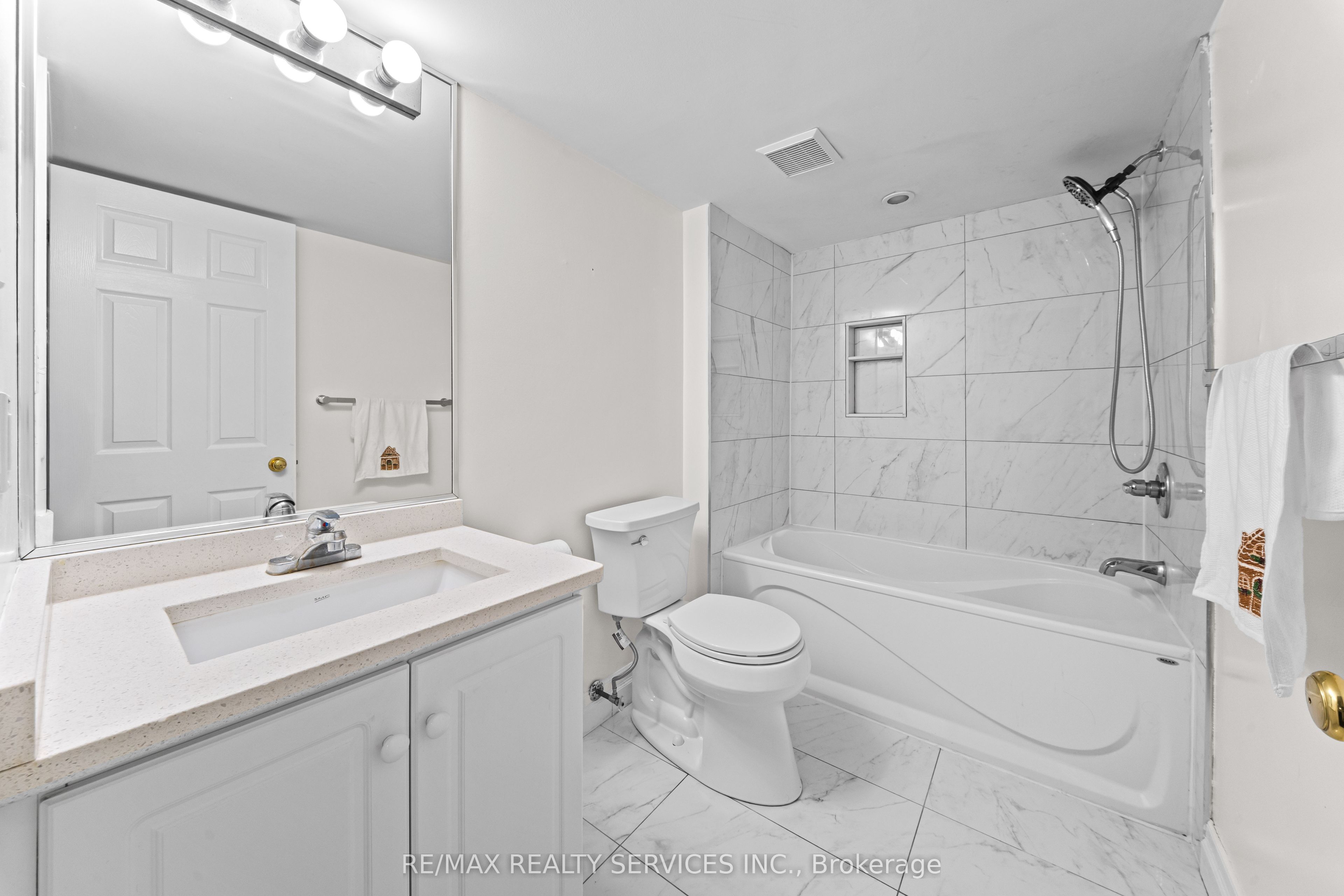 495 Brigantine Drive Property Photo 41