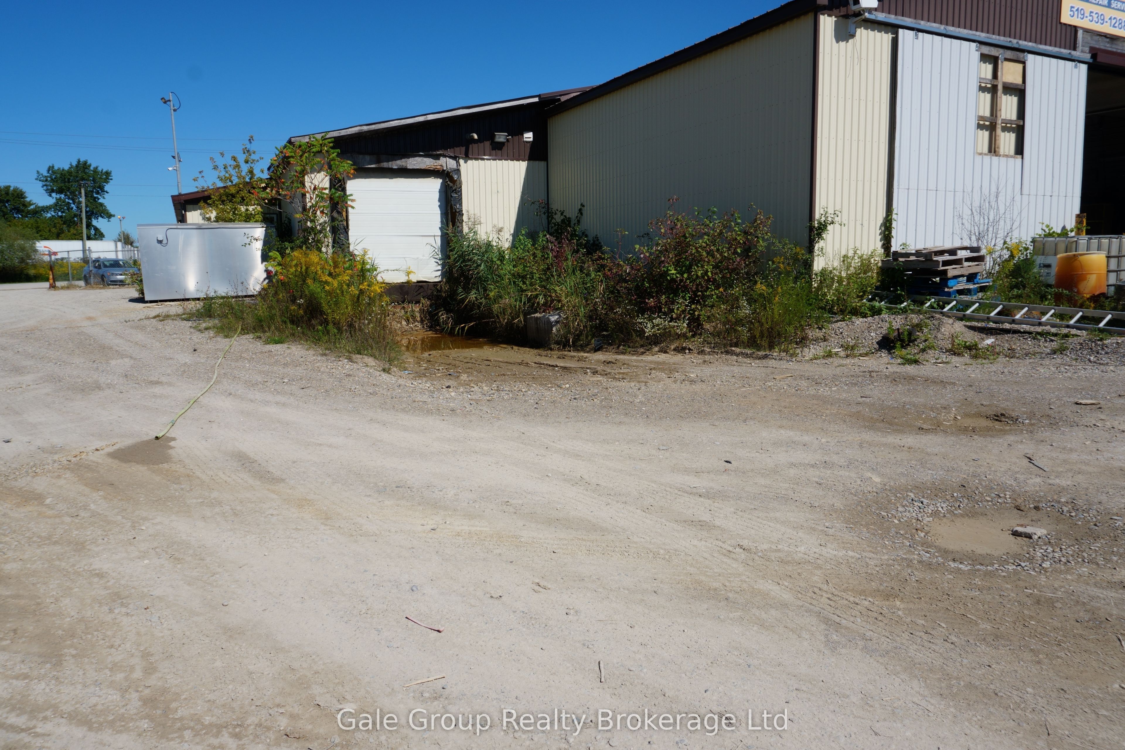 1156 Welford Place Property Photo 16