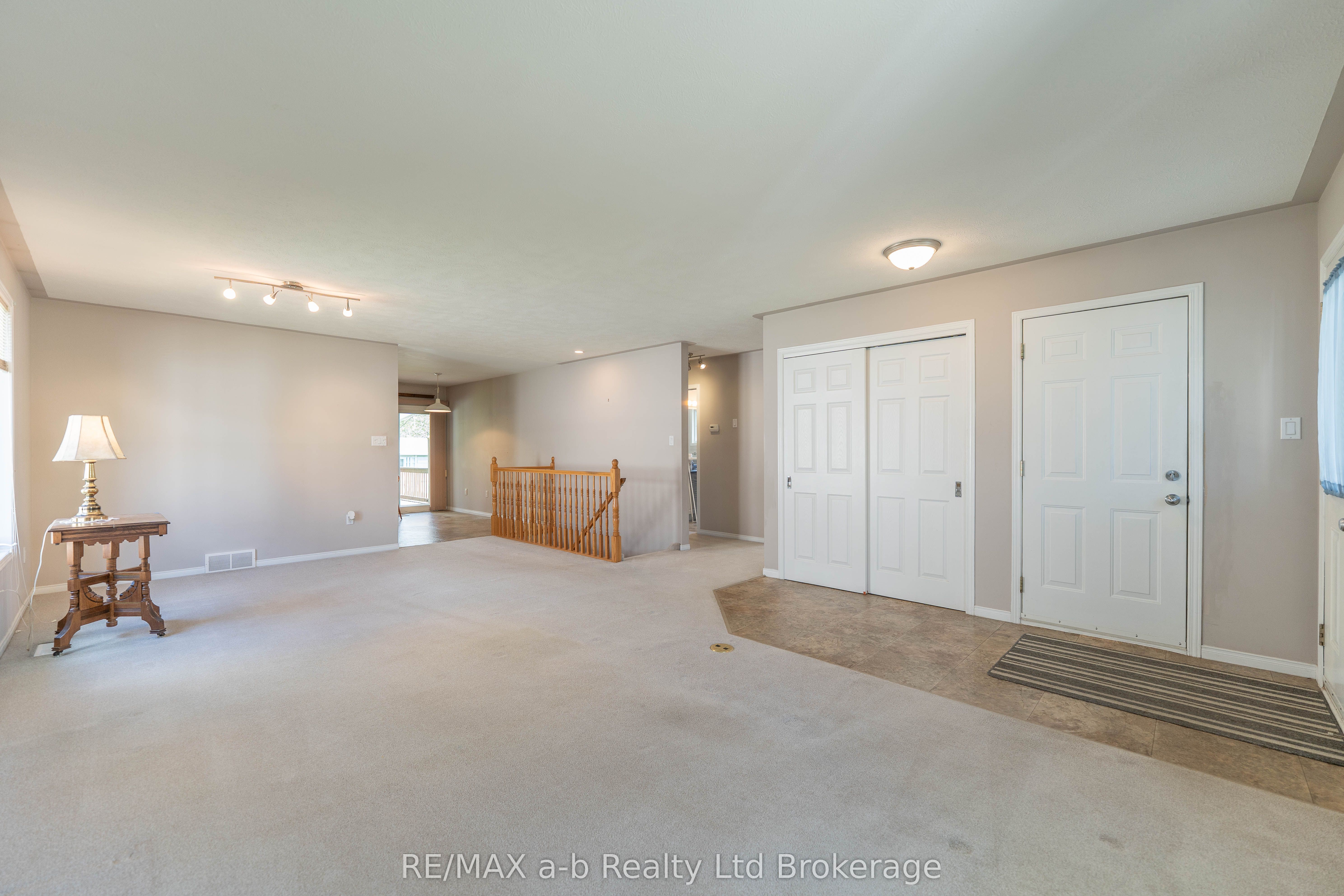 44 Beech Boulevard Property Photo 9