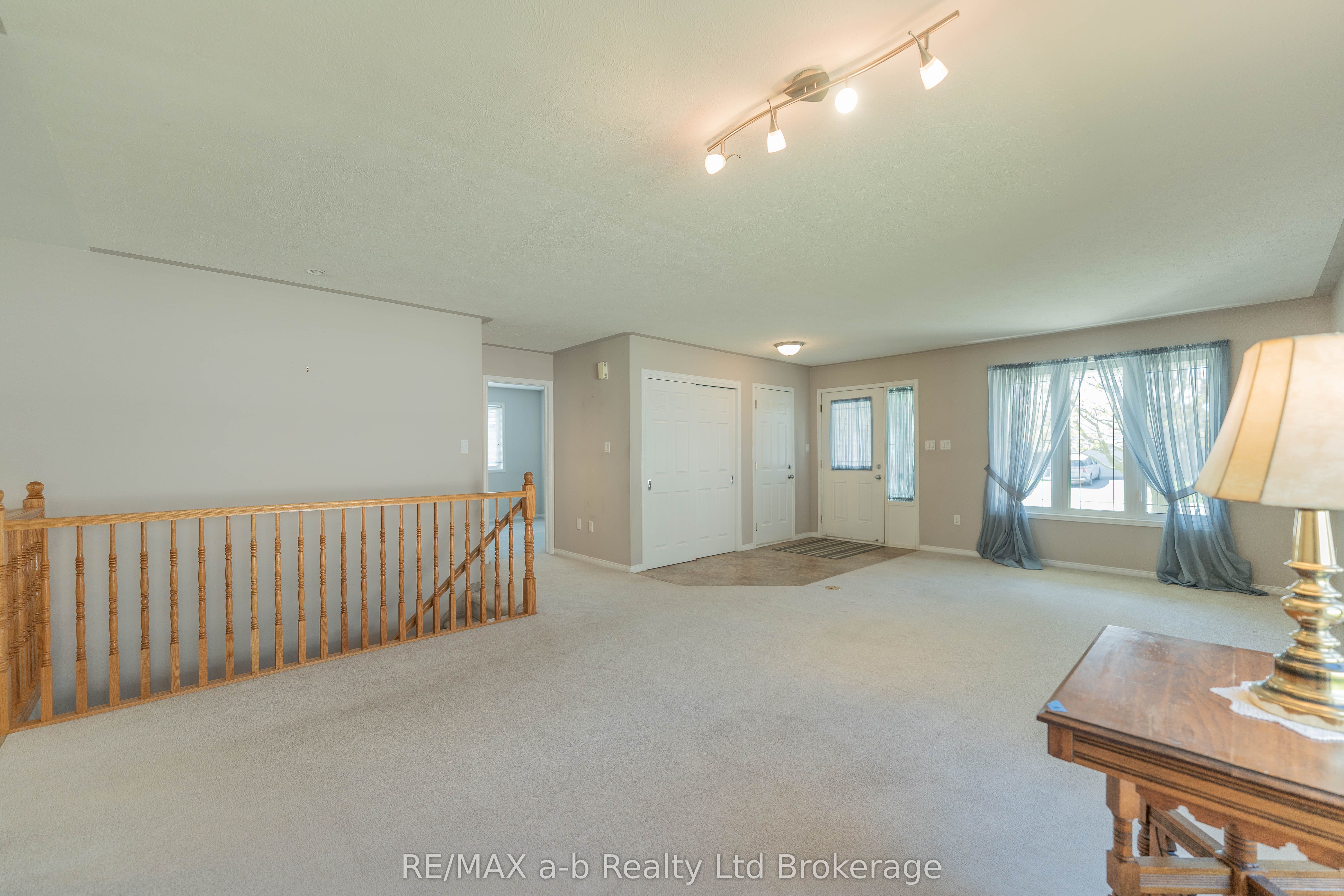 44 Beech Boulevard Property Photo 10