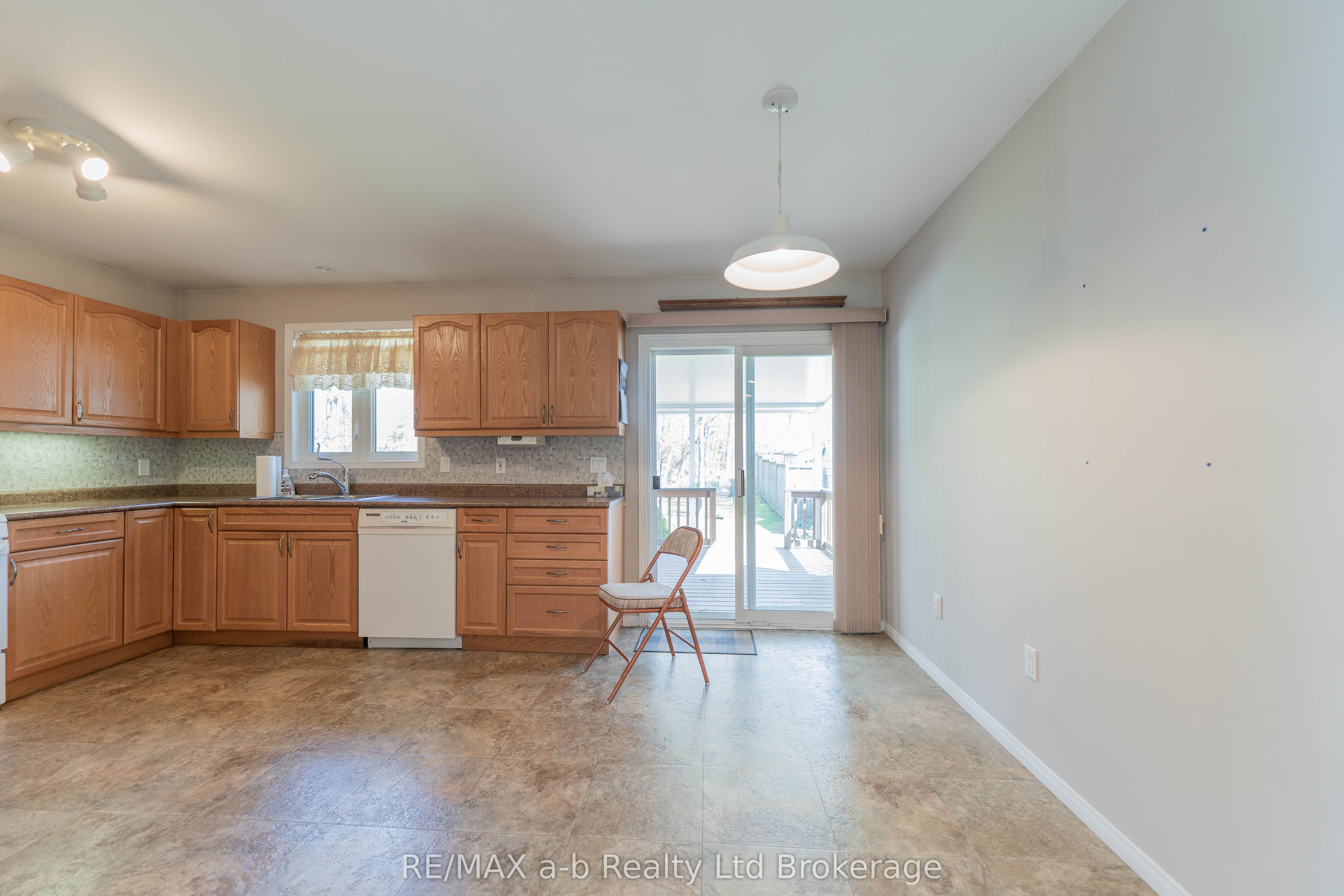 44 Beech Boulevard Property Photo 15