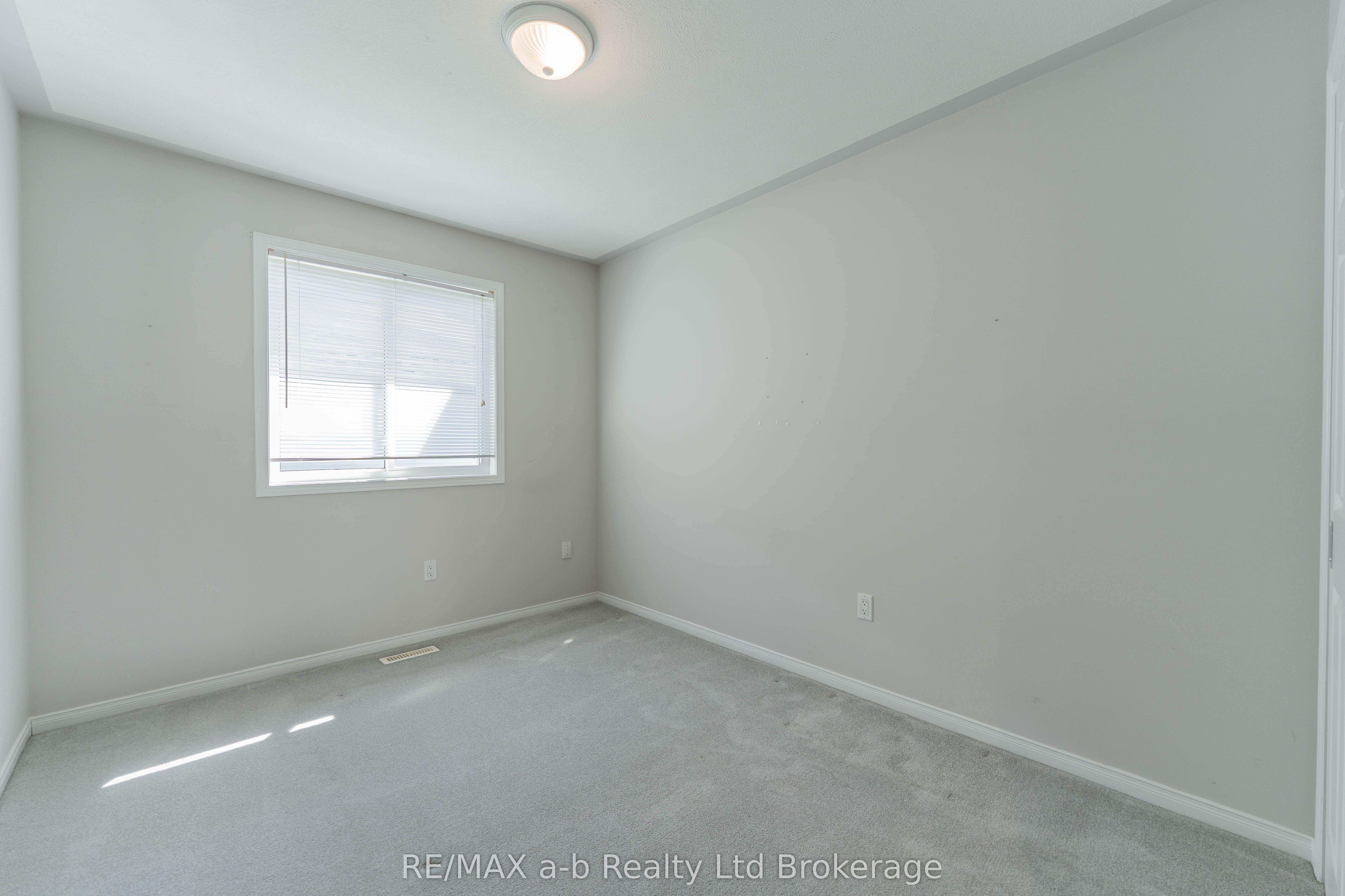 44 Beech Boulevard Property Photo 21