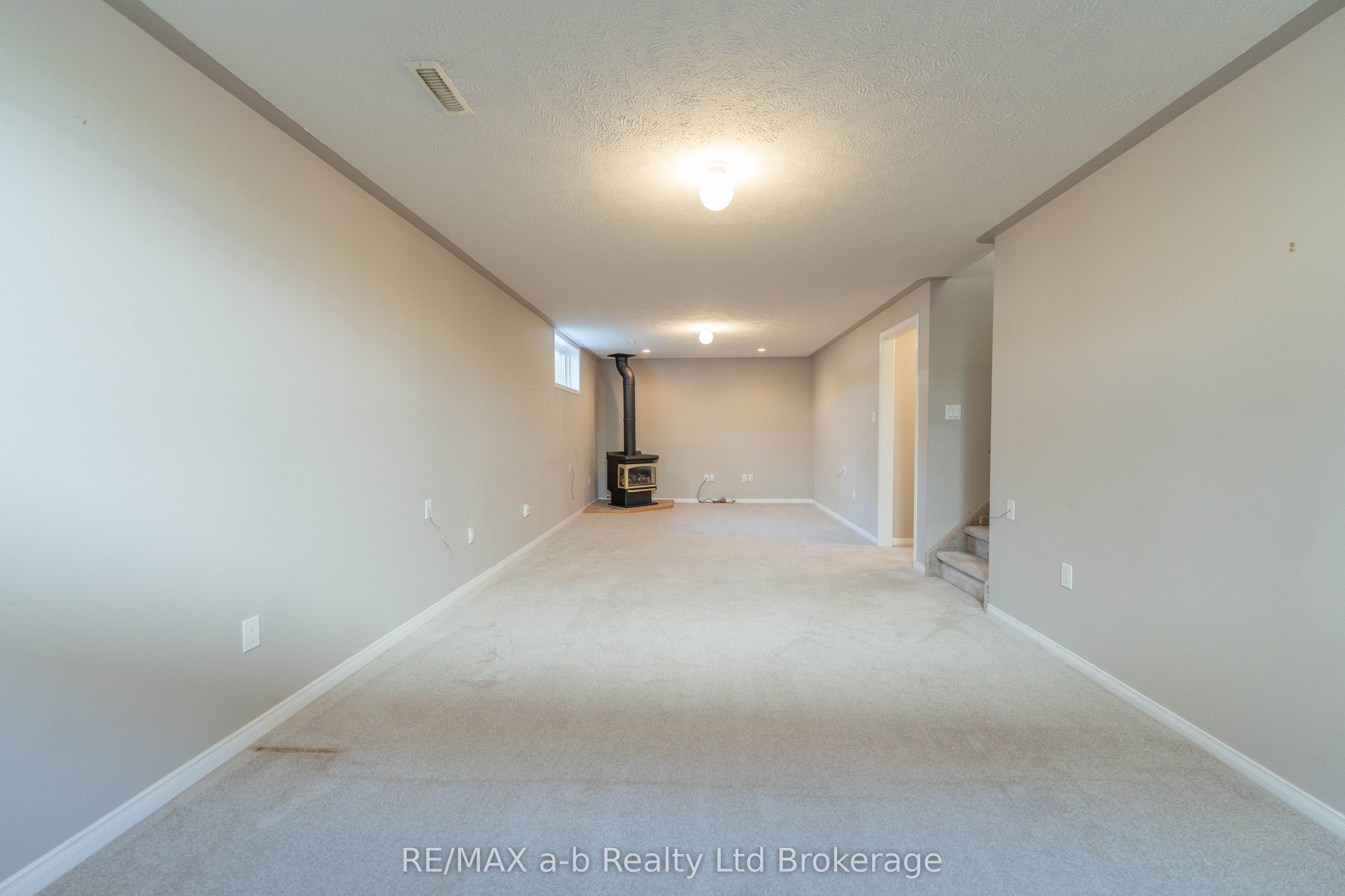 44 Beech Boulevard Property Photo 25