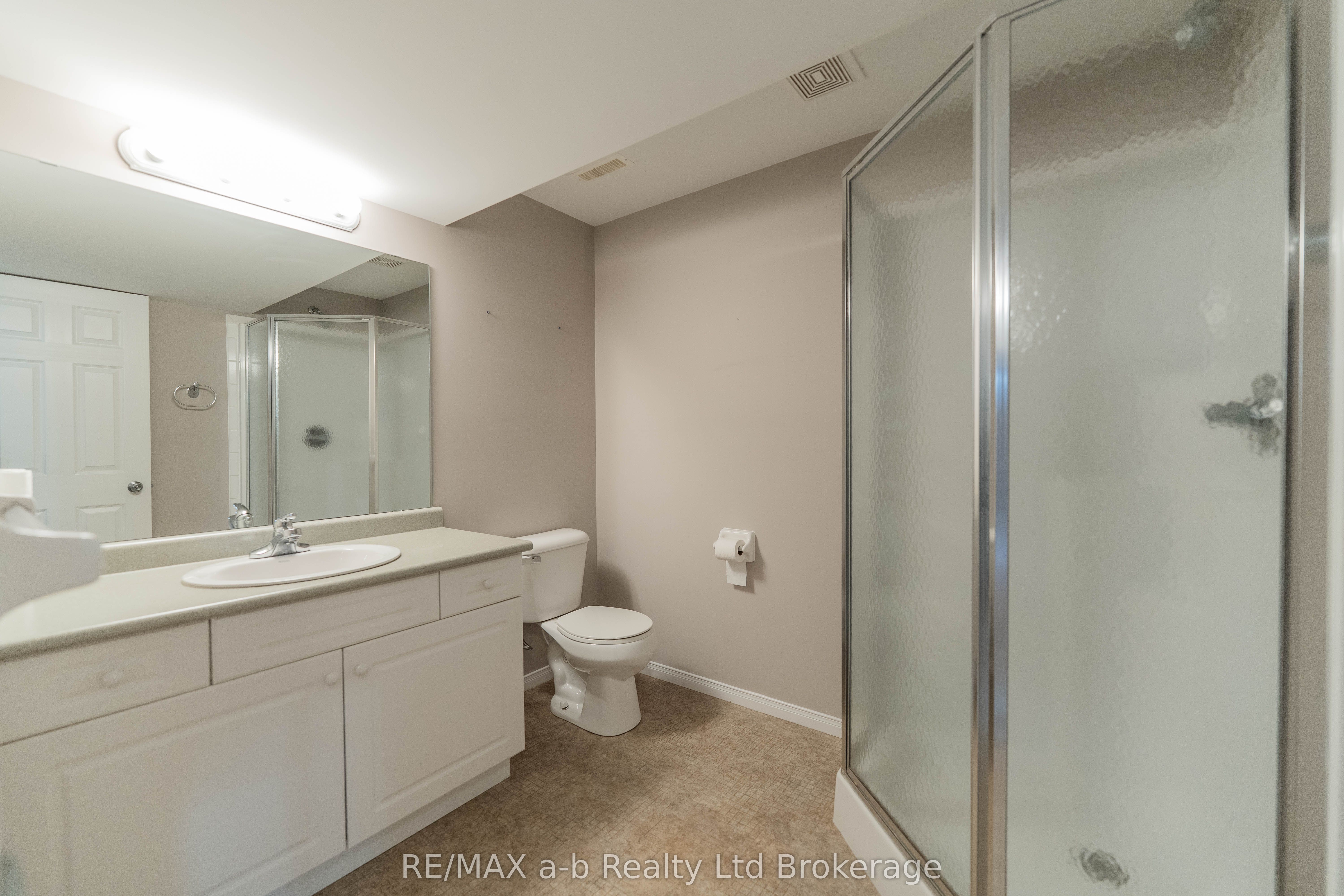 44 Beech Boulevard Property Photo 27