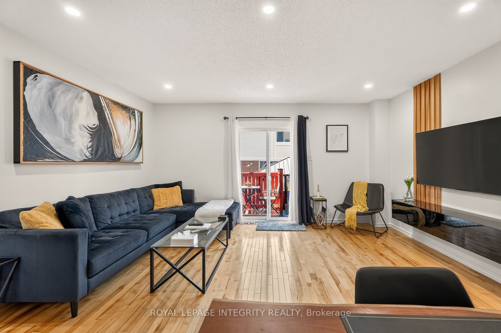 16 Stamford Private Property Photo 8