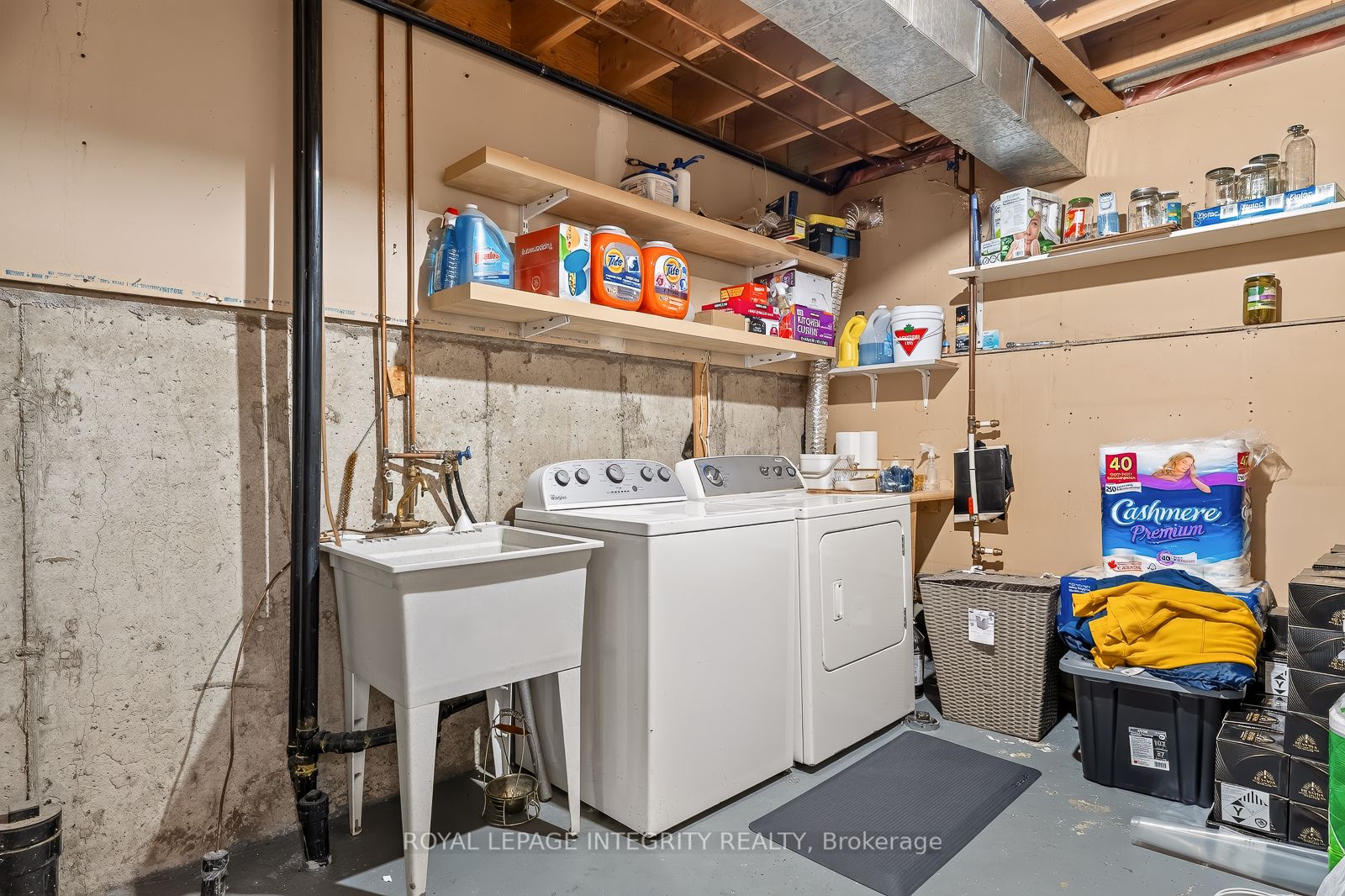 16 Stamford Private Property Photo 34