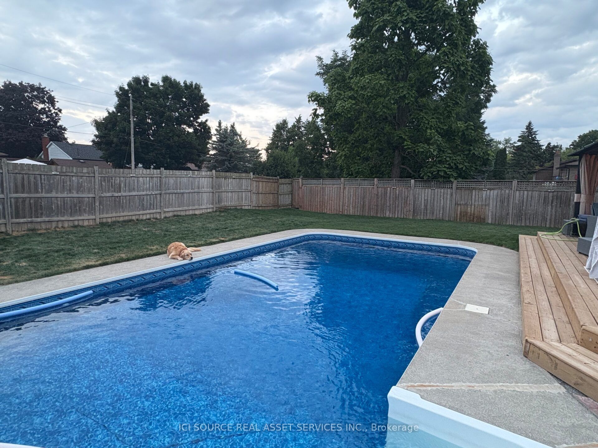 10 Mcdonagh Drive Property Photo 18