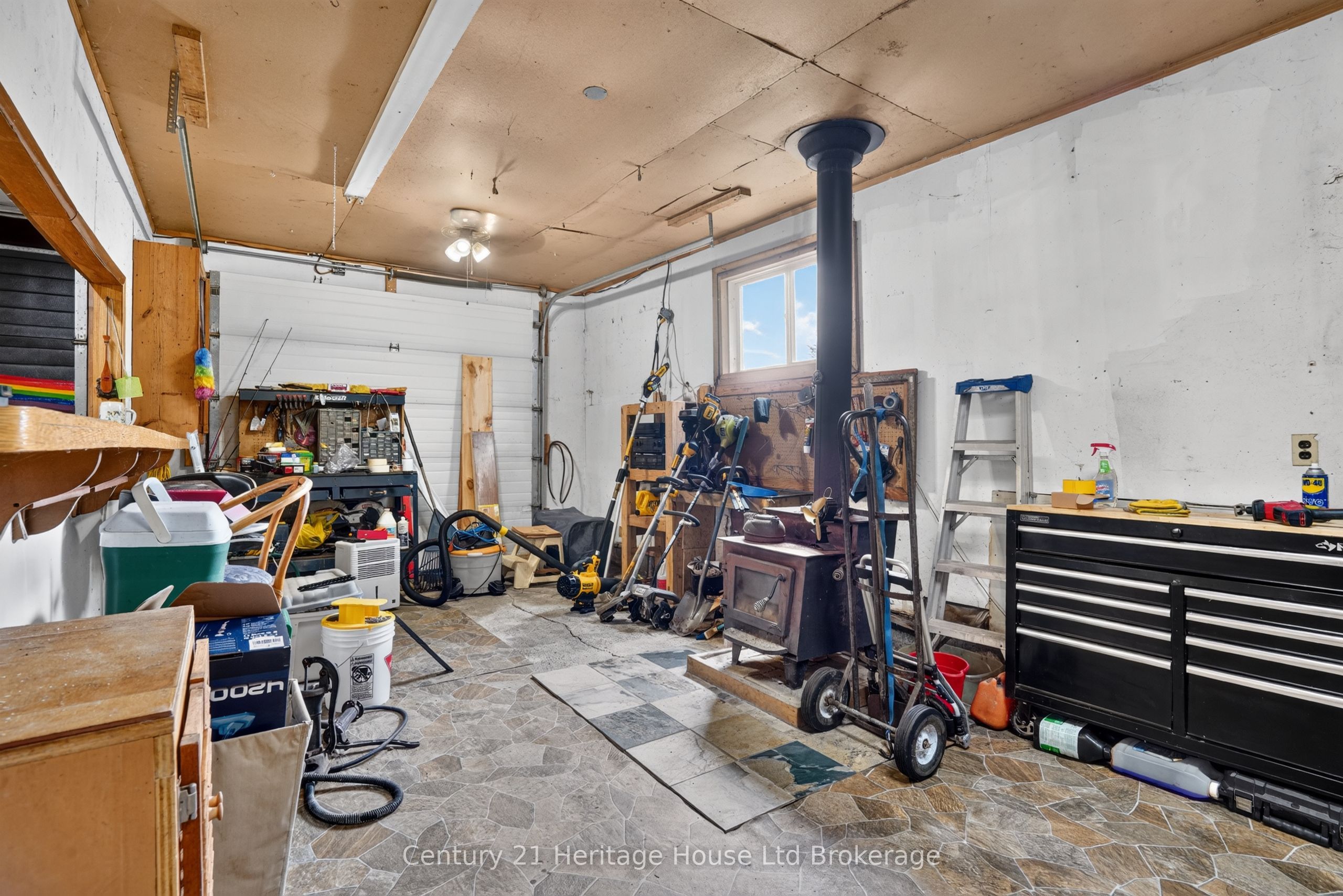 264230 Prouse Road Property Photo 29