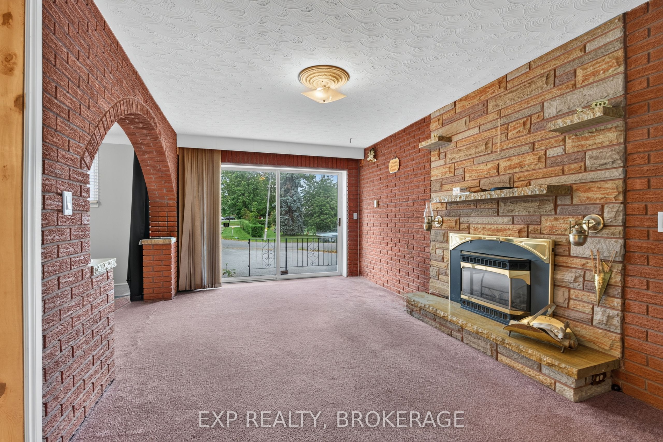 143 Morenz Crescent Property Photo 22