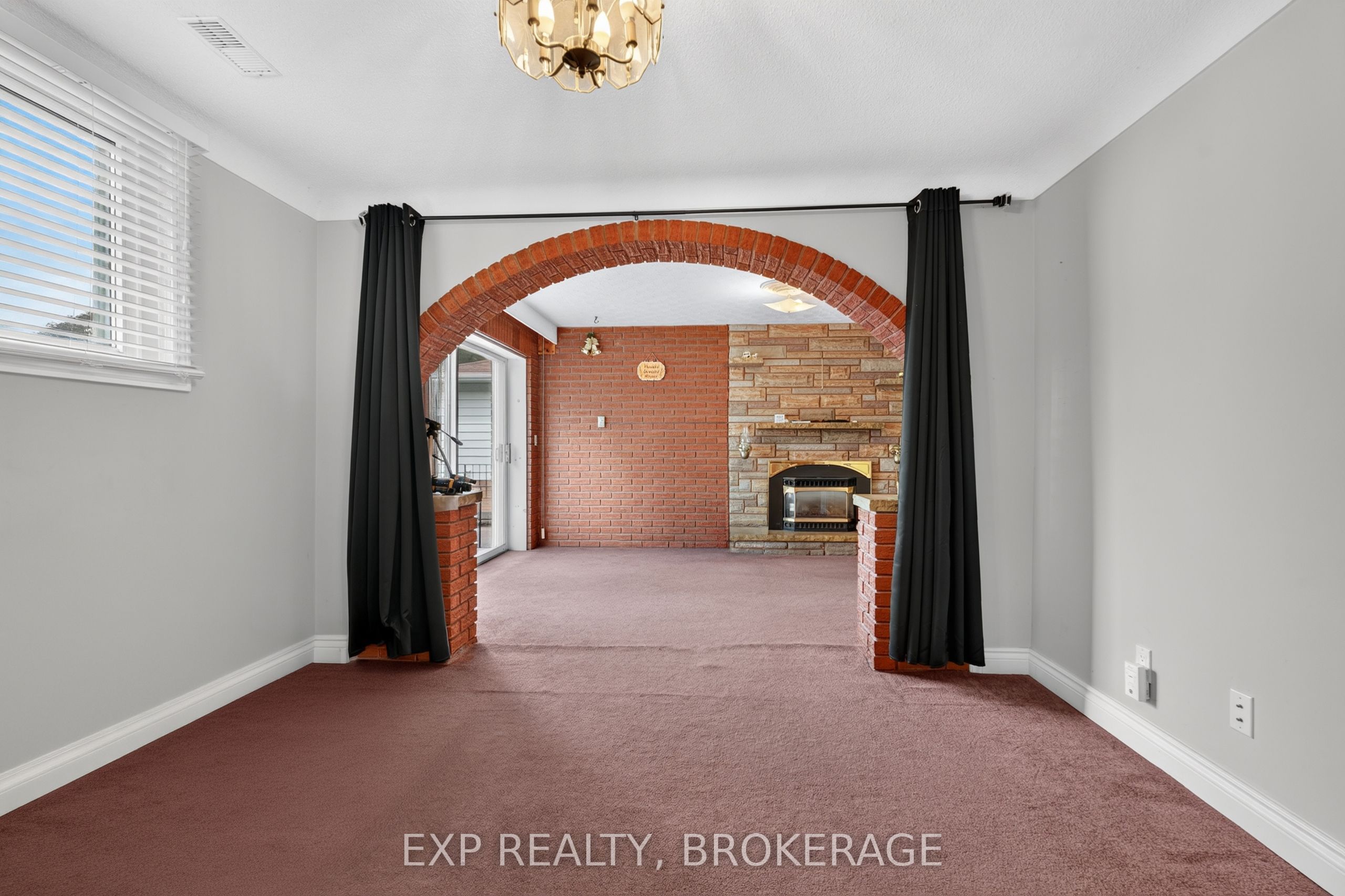 143 Morenz Crescent Property Photo 25