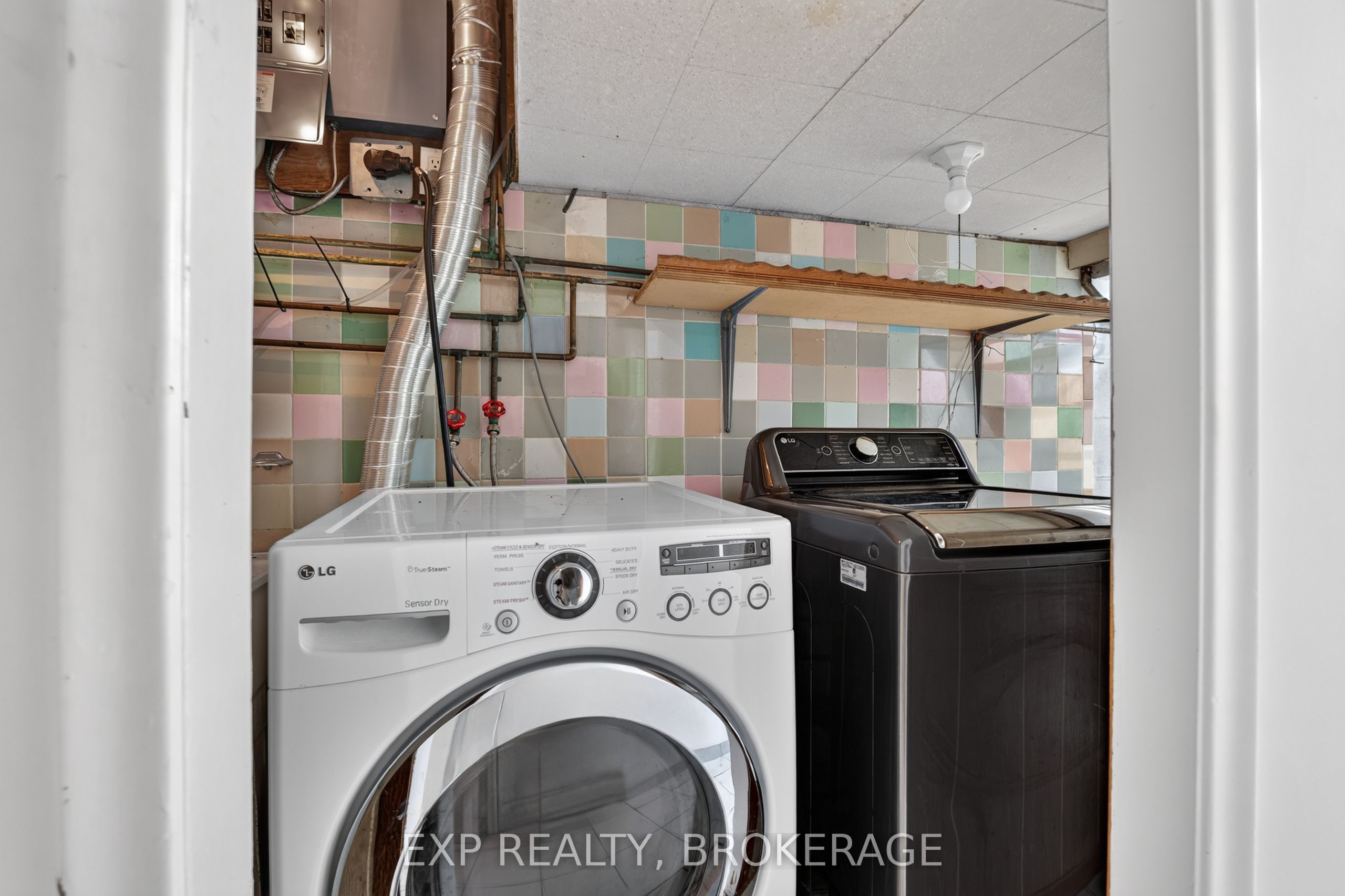 143 Morenz Crescent Property Photo 31