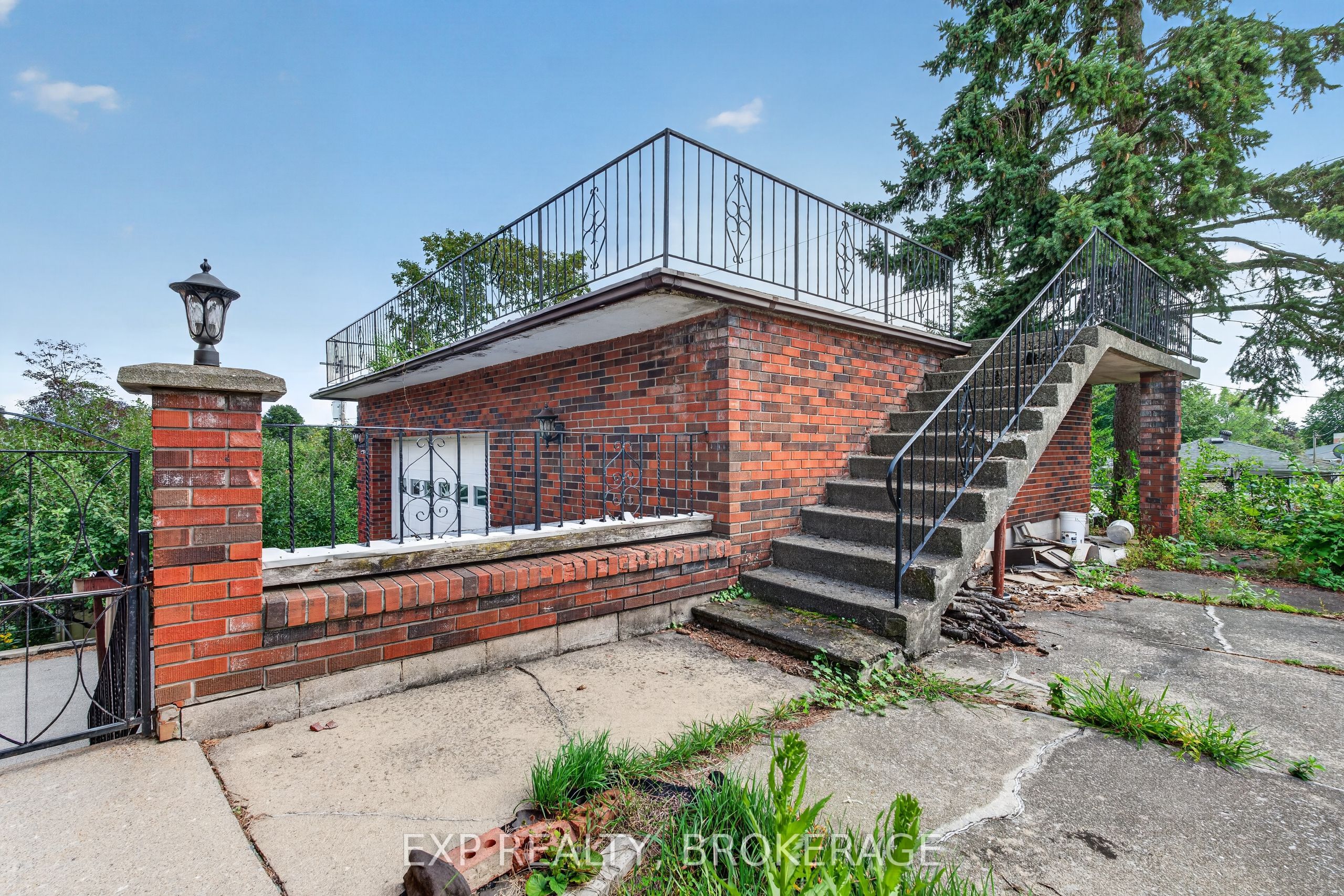 143 Morenz Crescent Property Photo 34